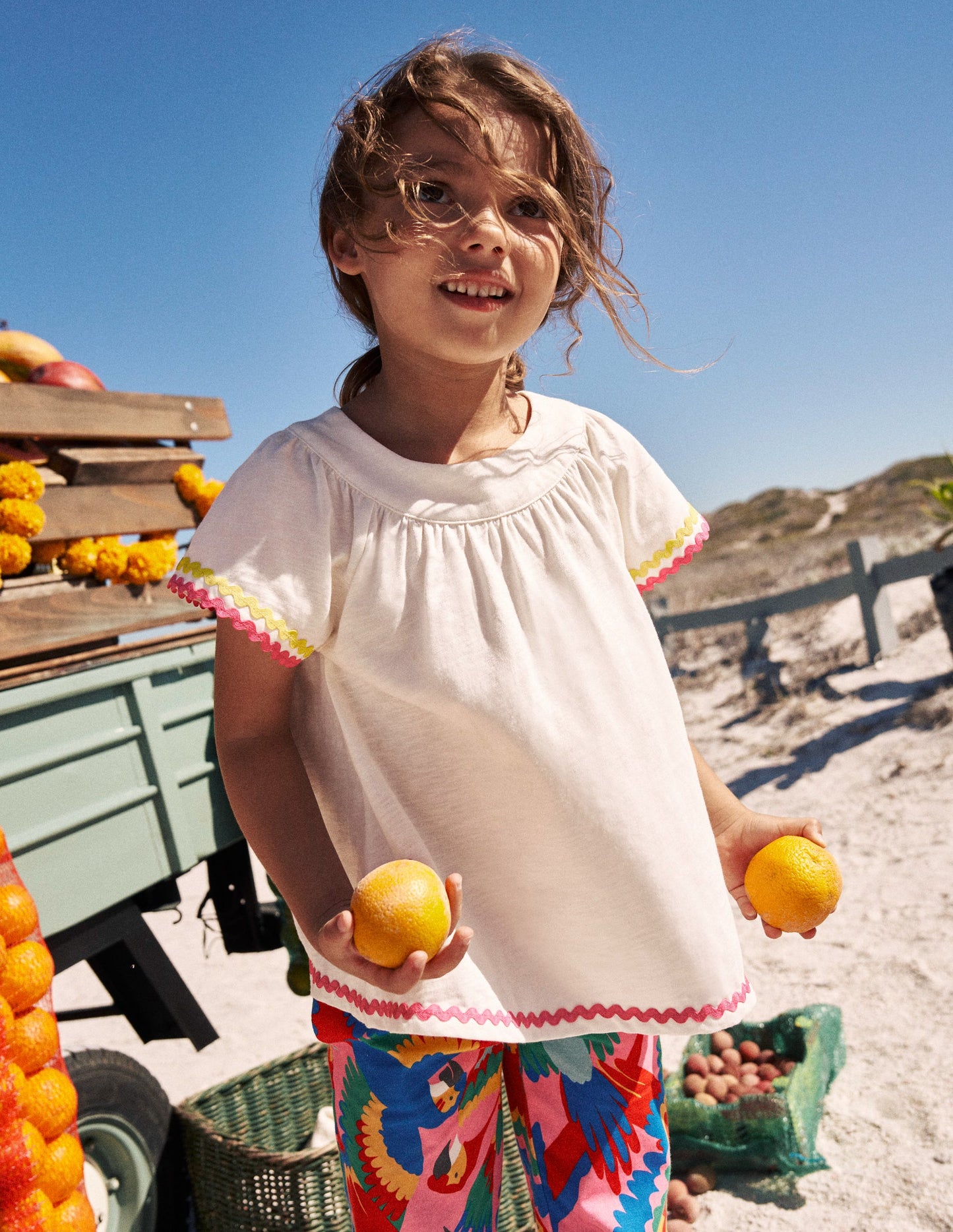 Trim Detail Pretty Top-Soft Ivory