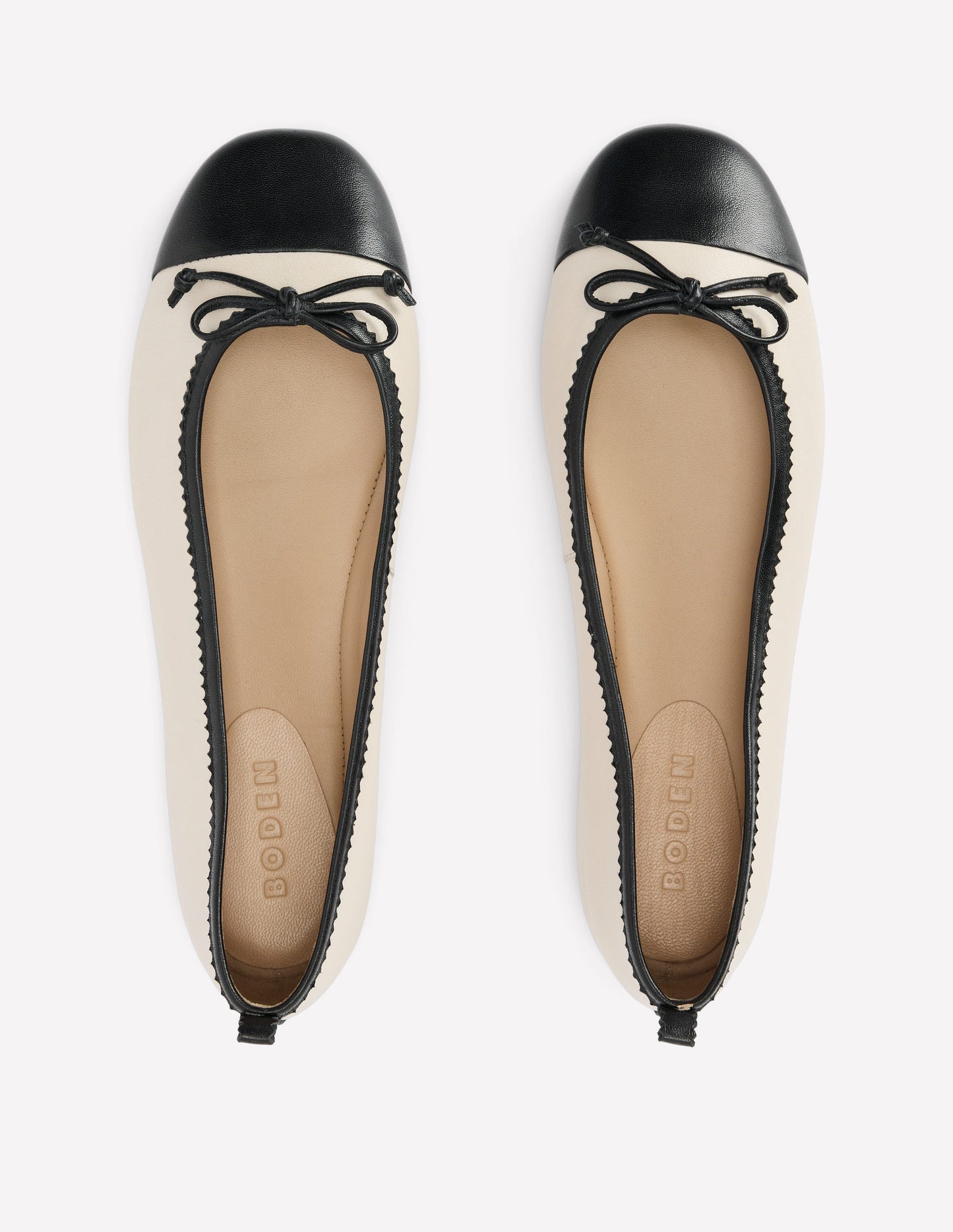 Kitty Flexi Sole Ballet Pumps-Ecru/Black