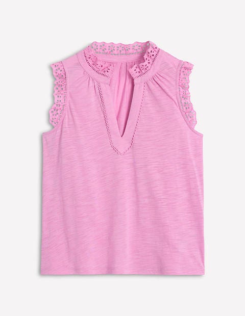 Aria Broderie Trim Vest-Soft Lavender