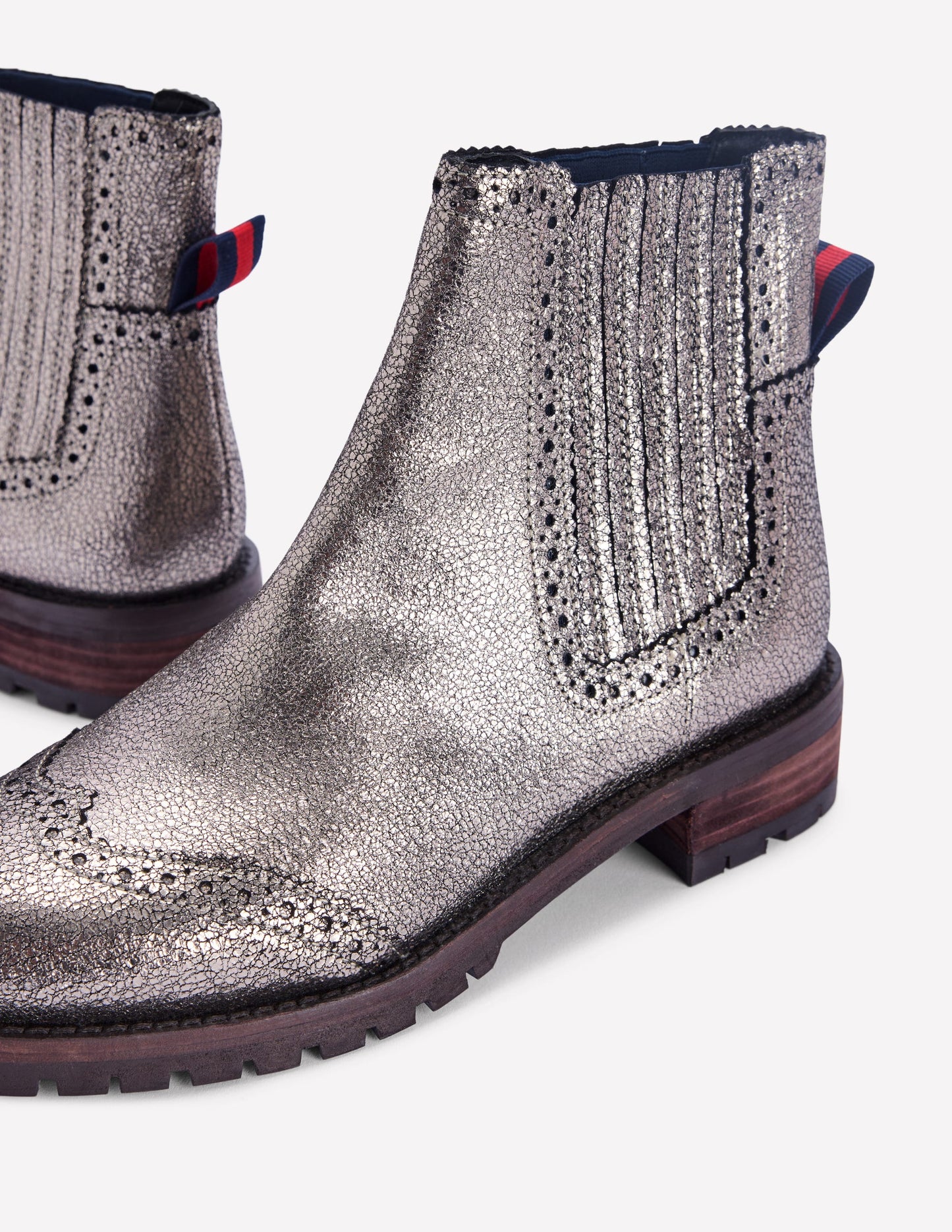 Brogue Detail Chelsea Boots-Silver