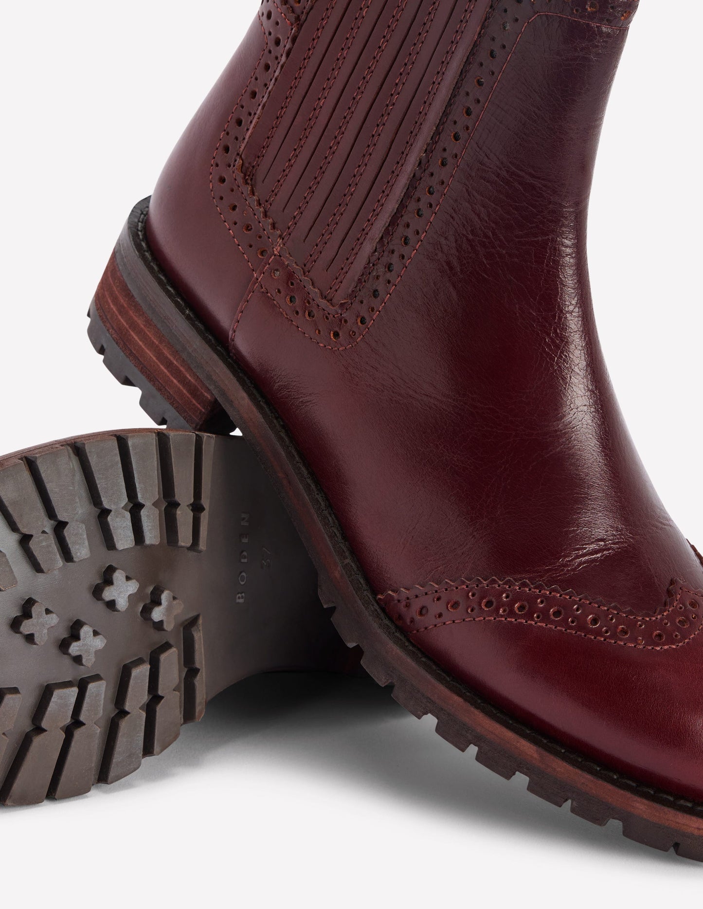 Brogue Detail Chelsea Boots-Oxblood