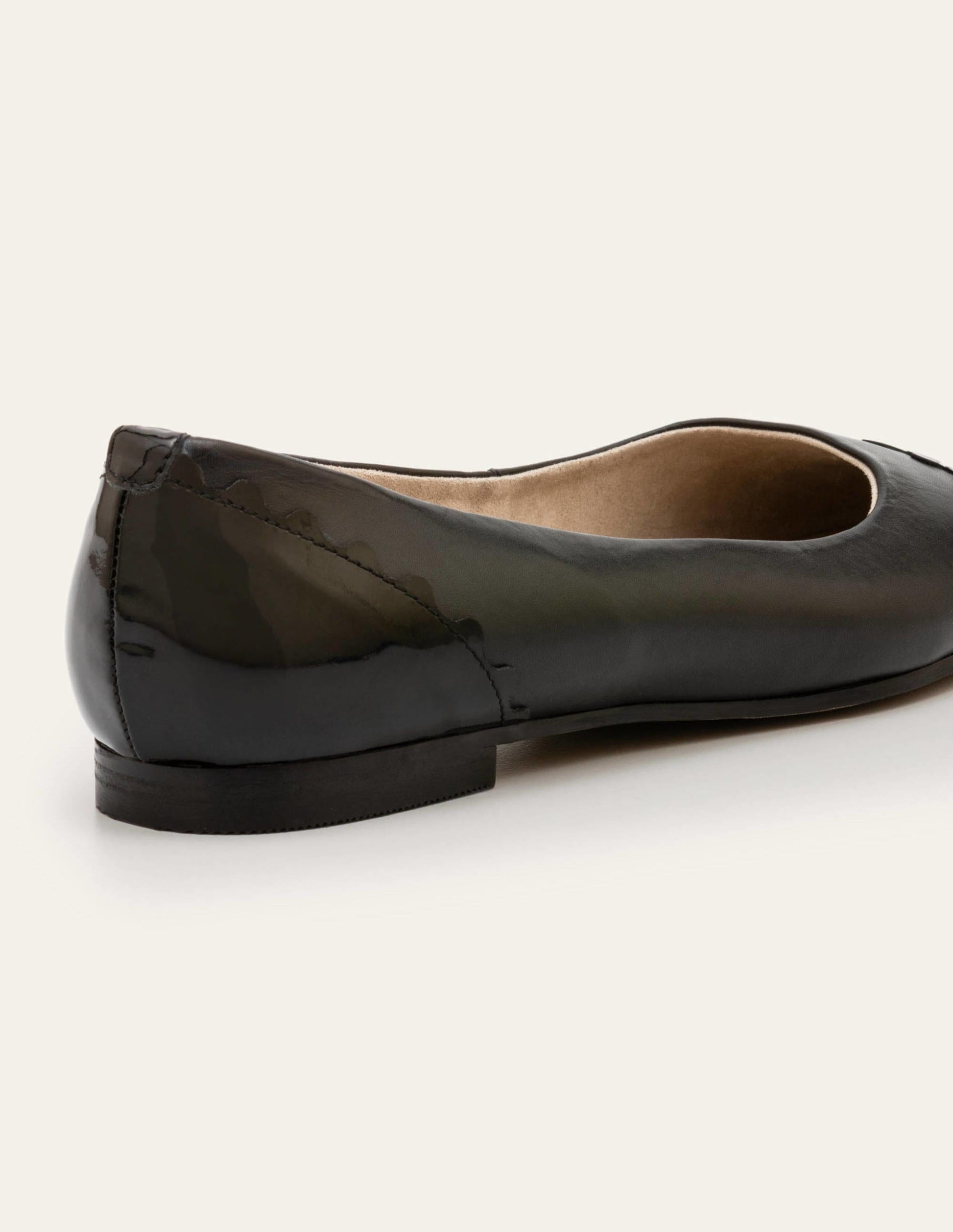 Bella Ballerinas-Black-3