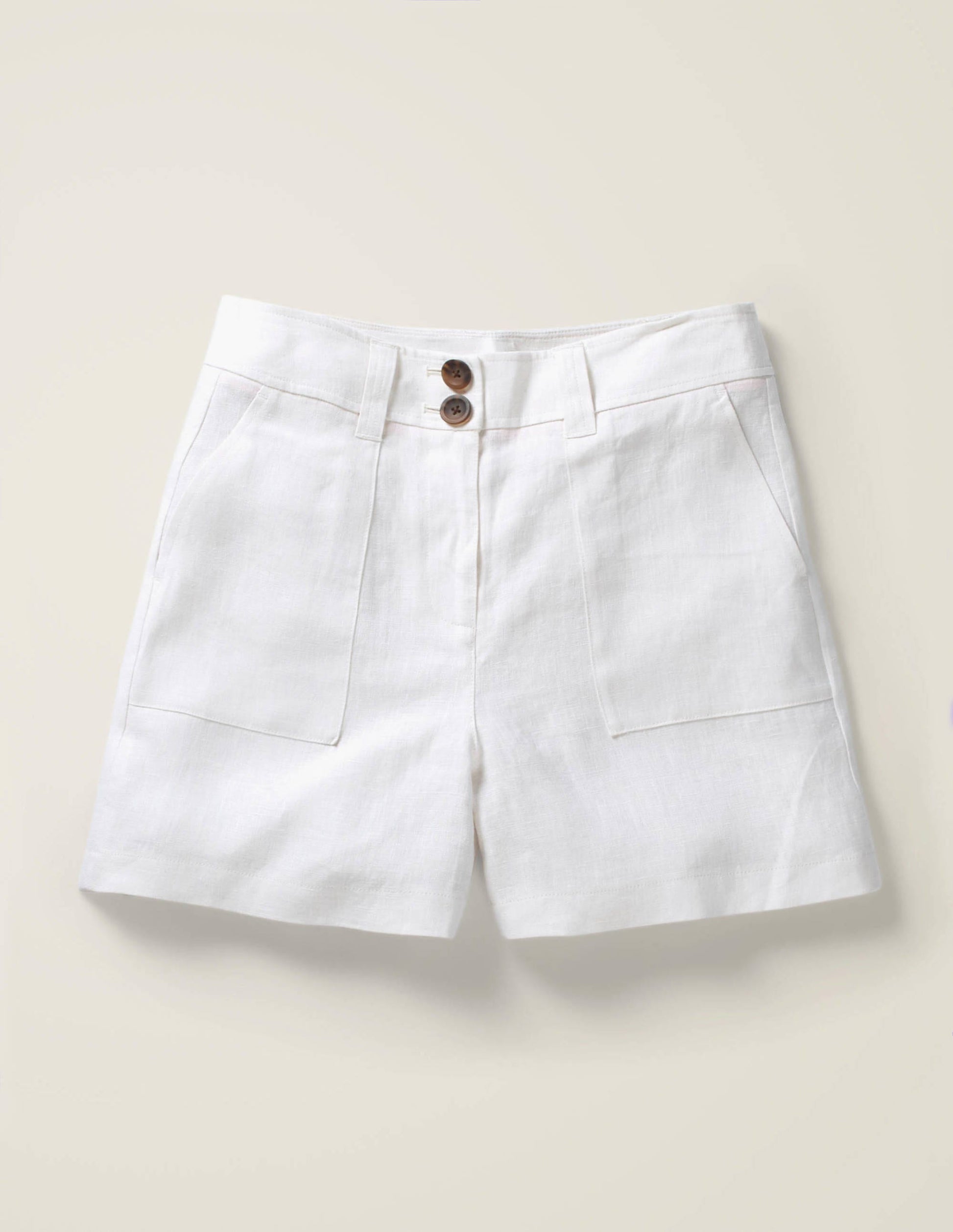 Filey Seamed Pocket Shorts-White-5
