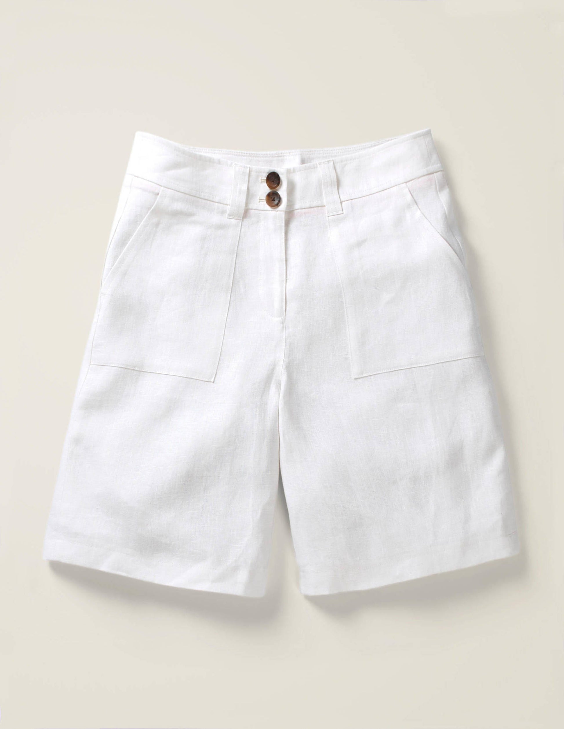 Filey Seamed Pocket Shorts-White-7