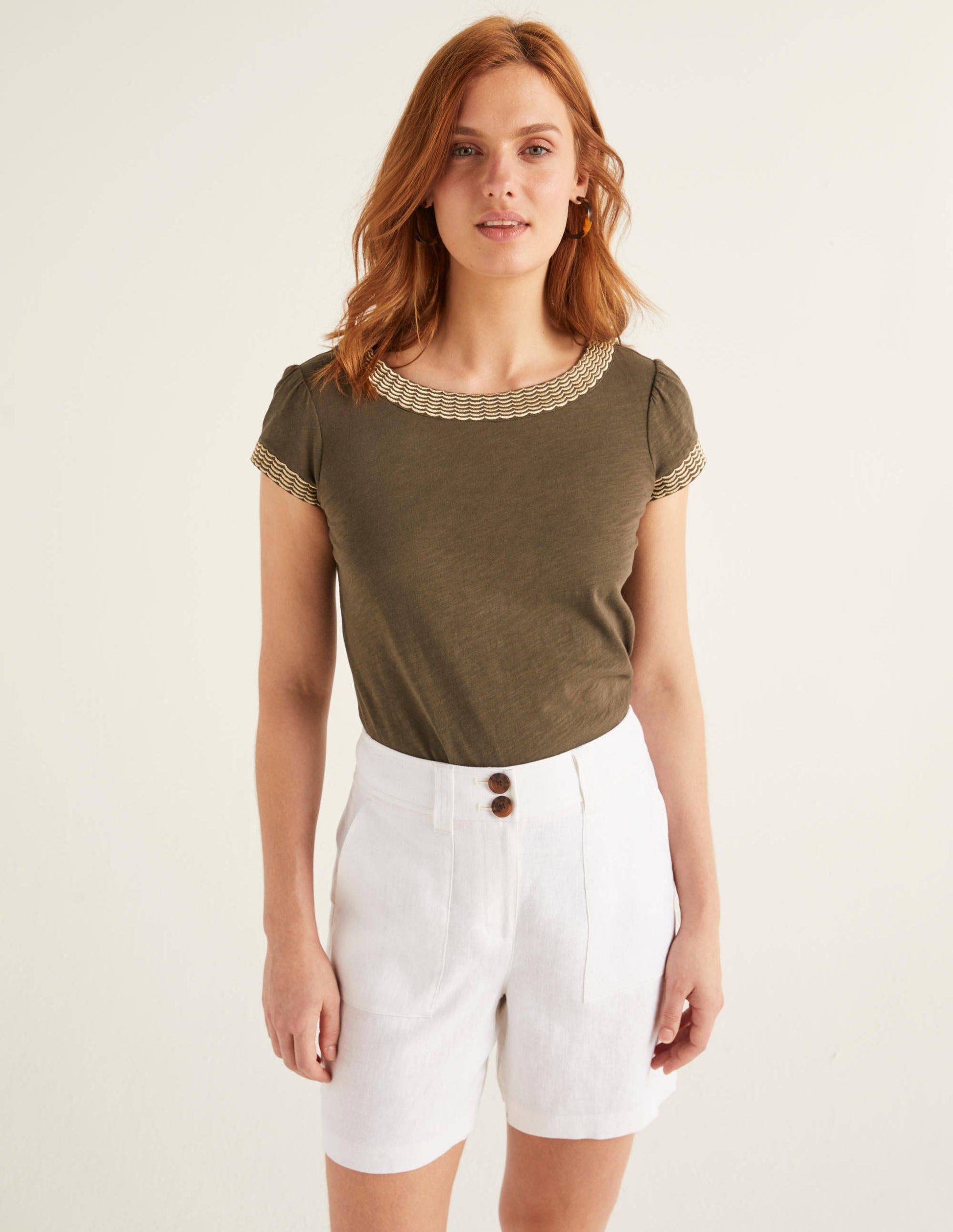 Filey Seamed Pocket Shorts-White-2