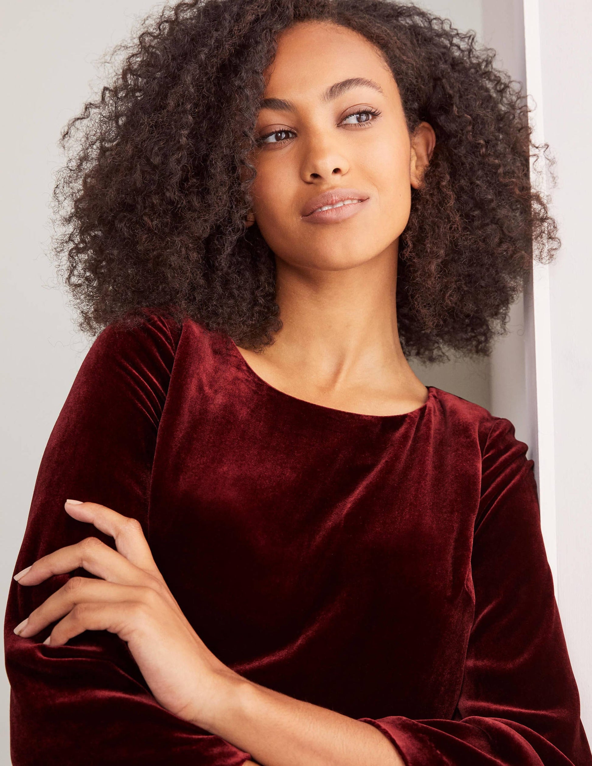 Kate Velvet Top-Ruby Ring-3