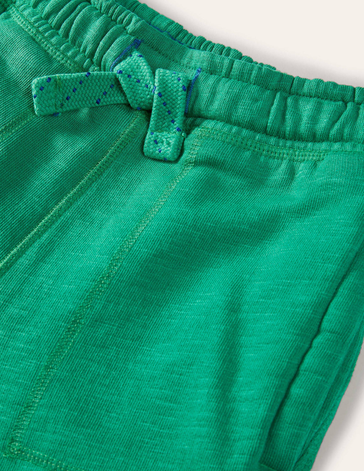 Garment-dyed Sweatshorts-Sapling Green-3