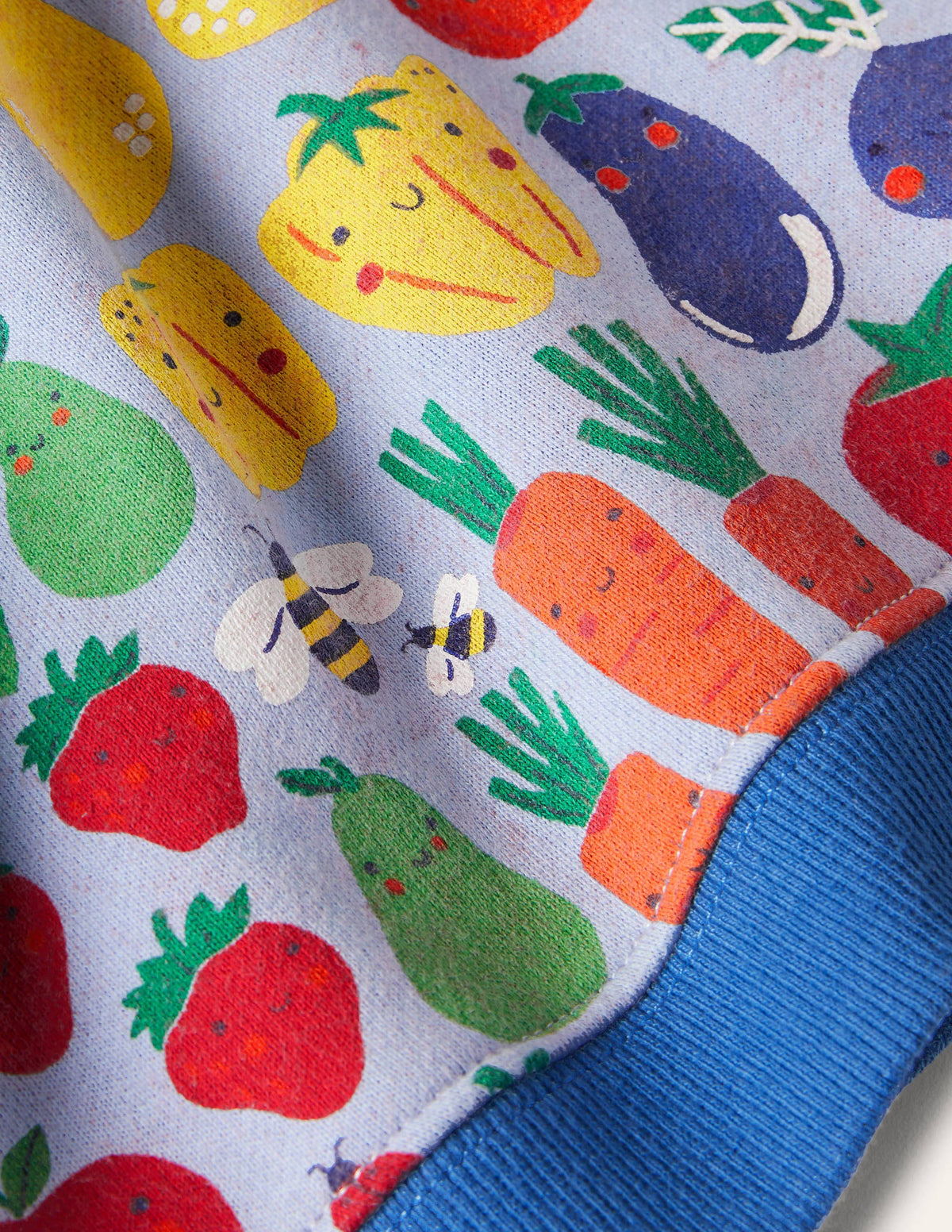 Cosy Sweatshirt-Winter Sky Garden Gang - Image 3