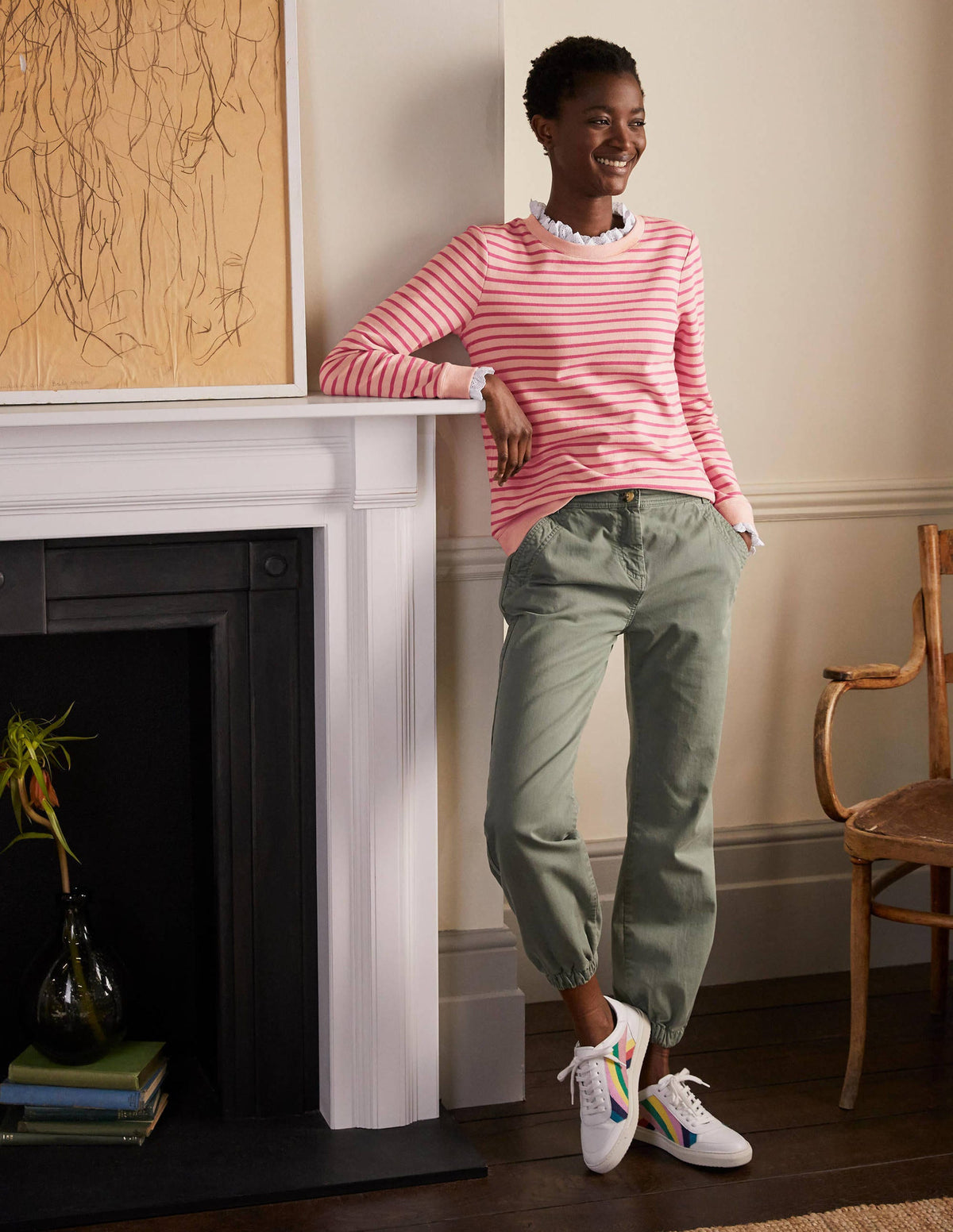 Holly Jersey Sweatshirt-Milkshake/ Vintage Cherry-4