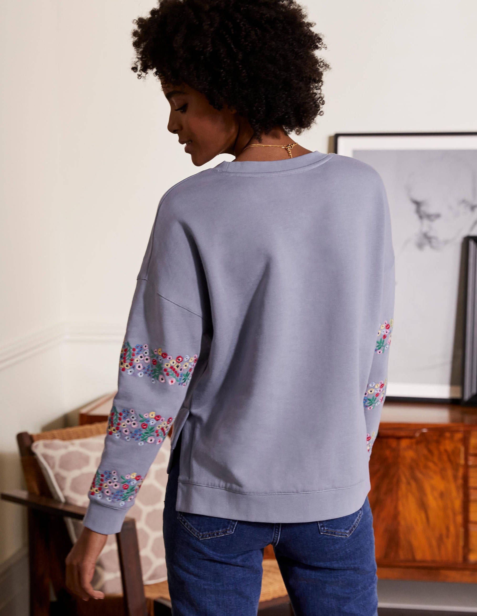 Interest Sweatshirt-River - Image 3