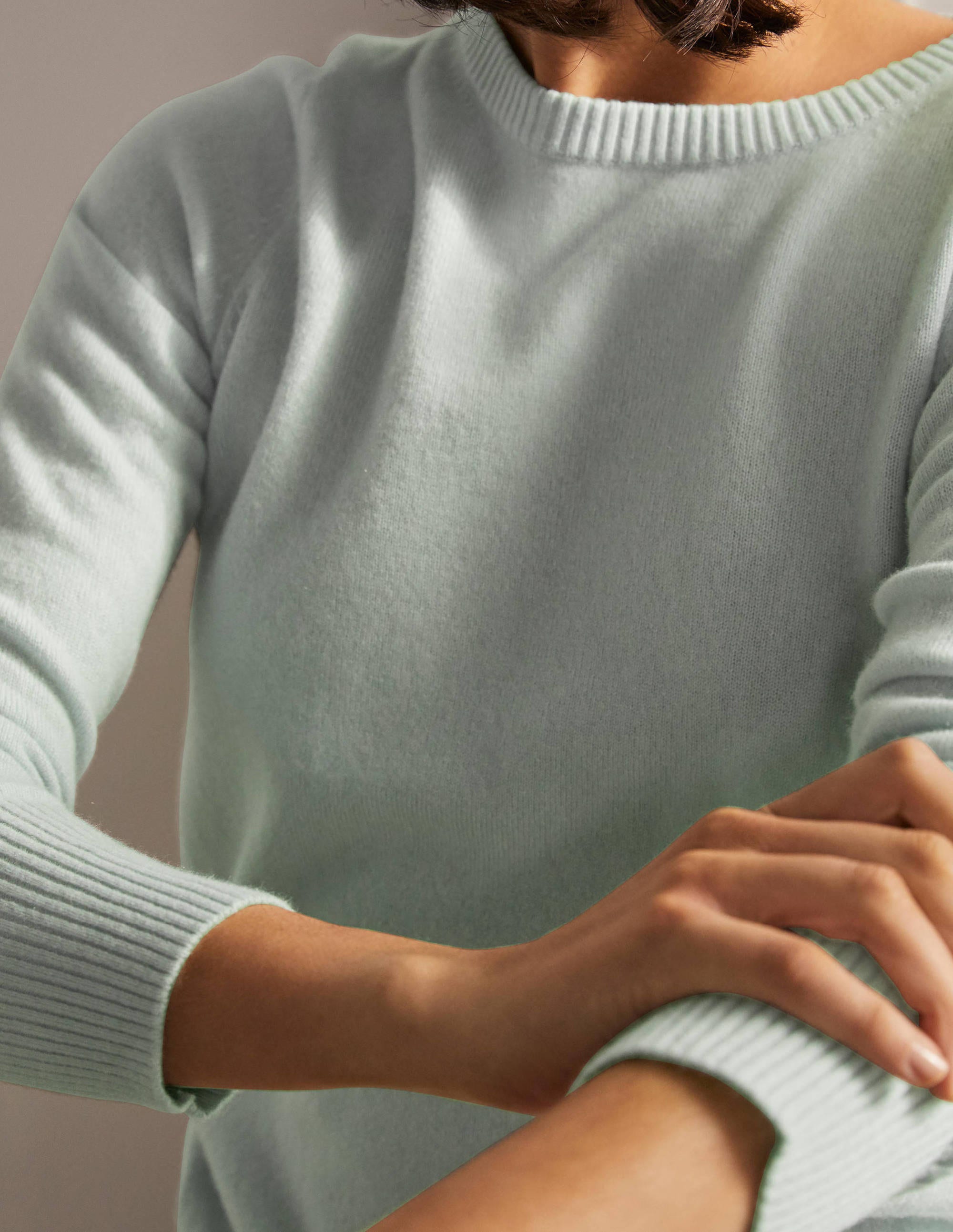 Cashmere Crew Neck Jumper-Mint Blue - Image 4