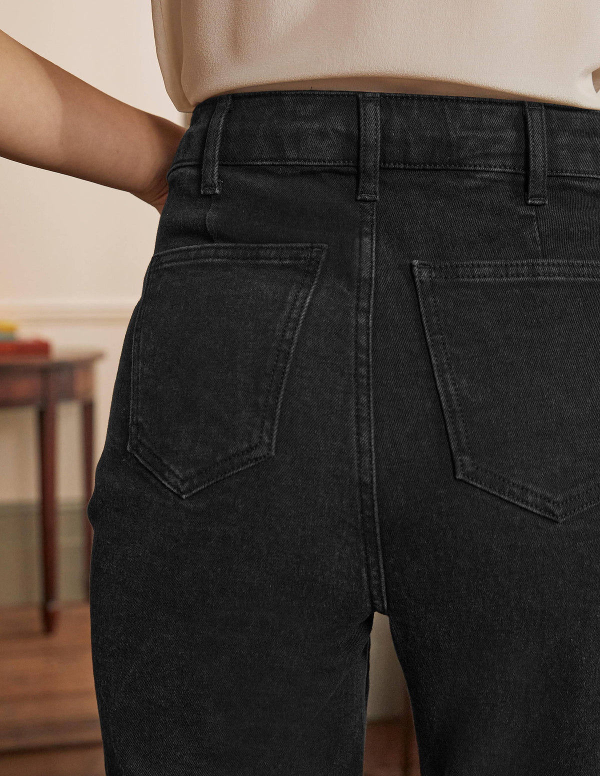 Barrel Leg Jeans-Washed Black - Image 1