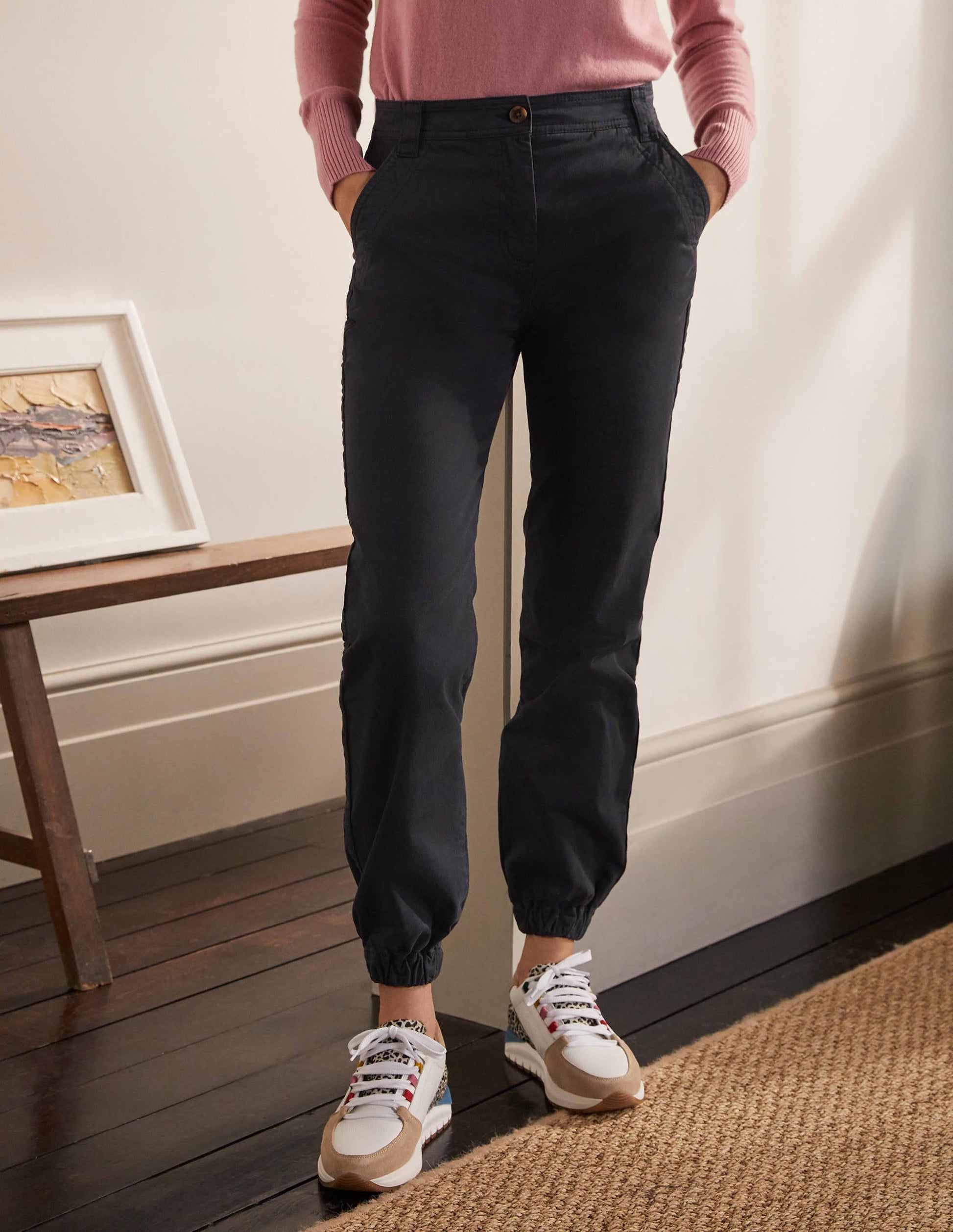 Gowrie Trousers-Black-1