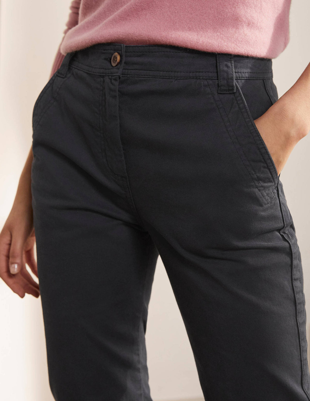 Gowrie Trousers-Black - Image 4