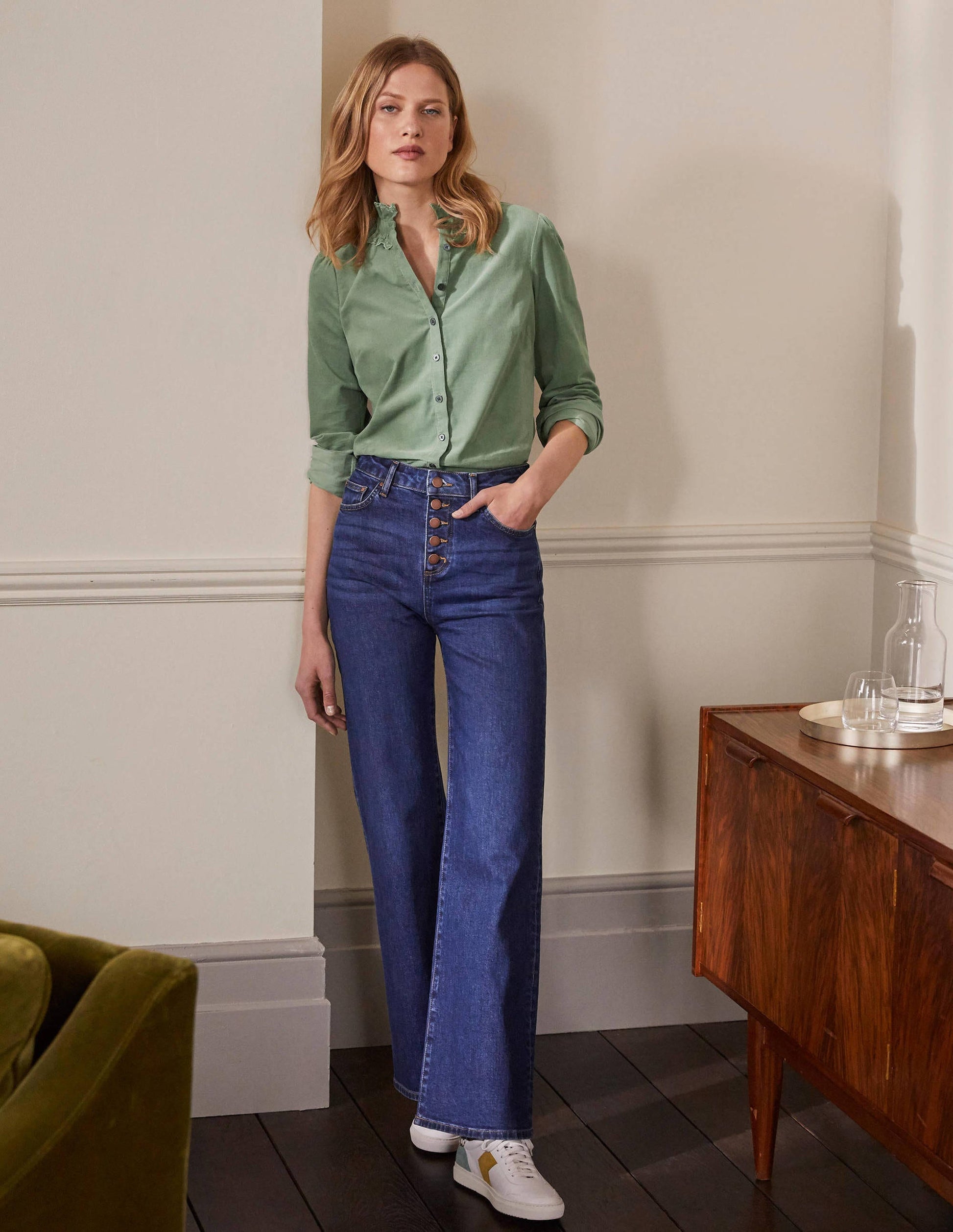 Eliza Broderie Shirt-Light Olive-4