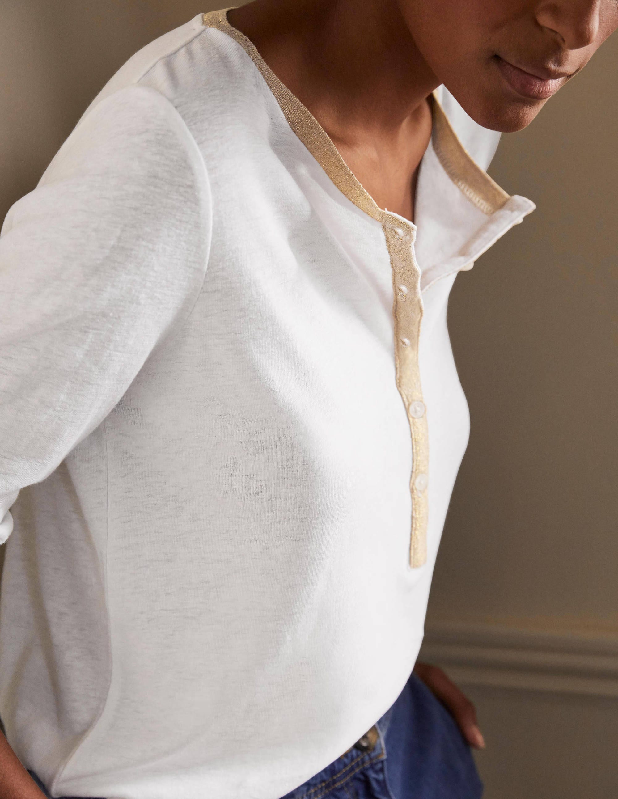 Linen Sparkle Henley Tee-White - Image 2
