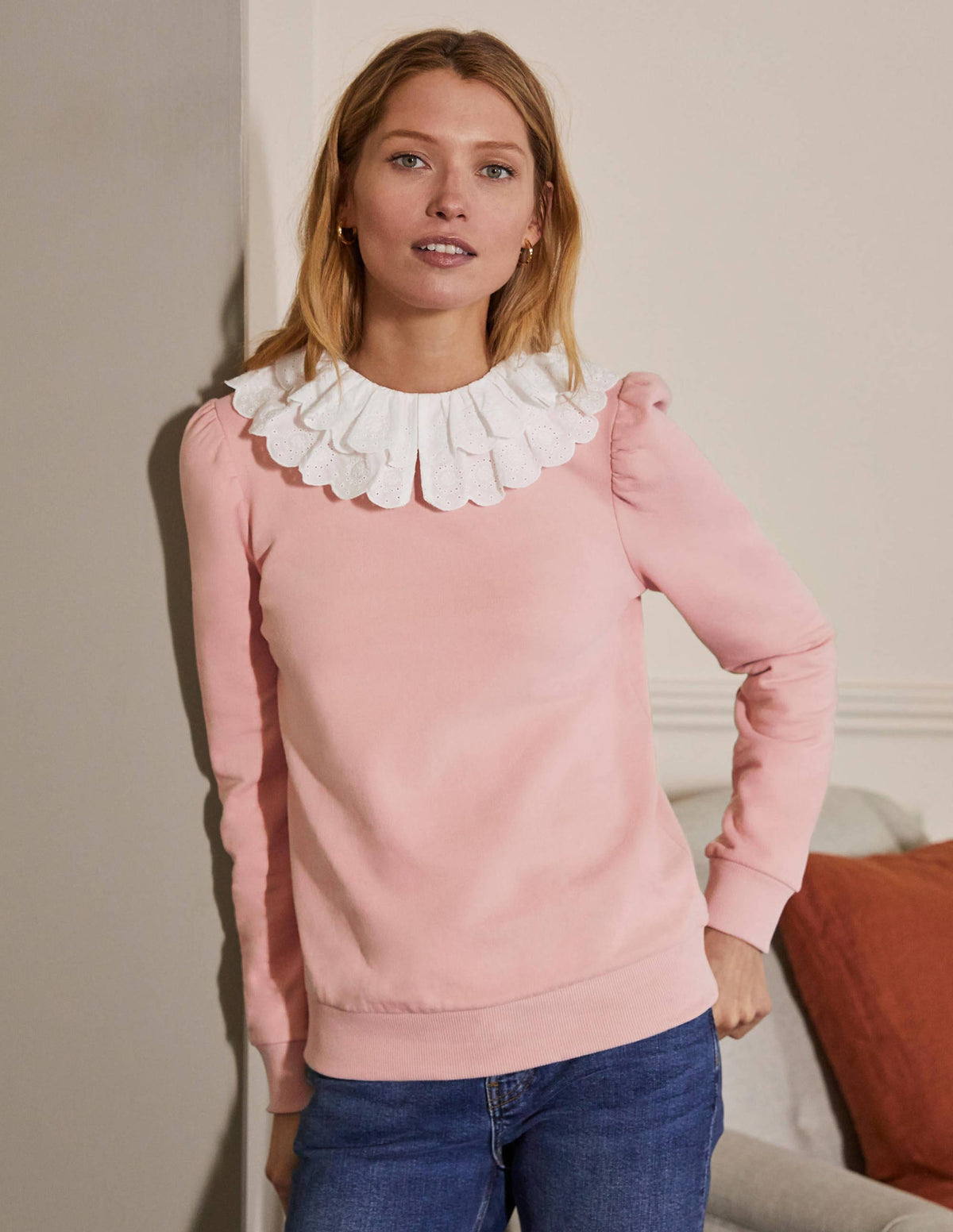 Hattie Collar Sweatshirt-Milkshake - Image 4