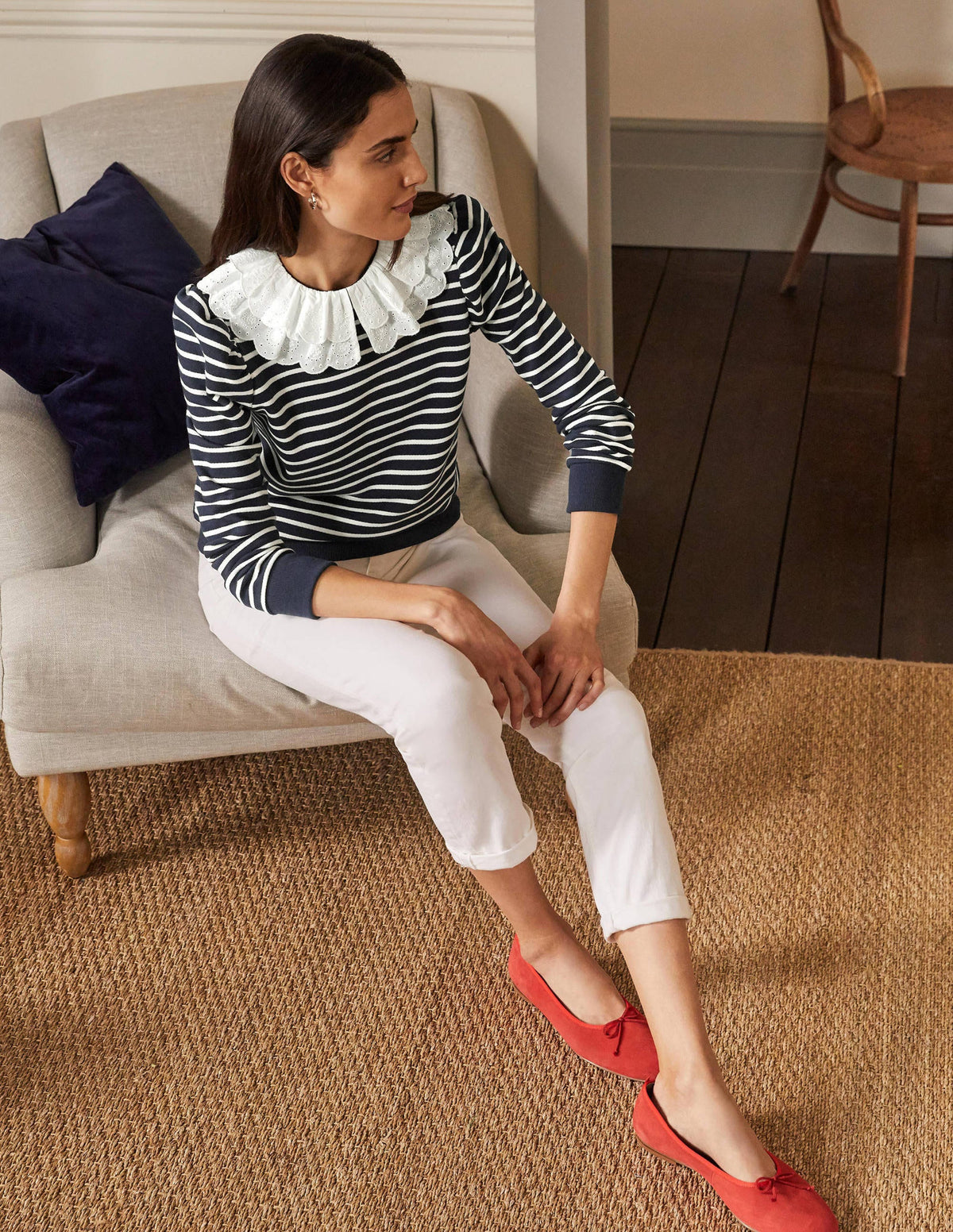 Hattie Collar Sweatshirt-Navy/ Ivory-4