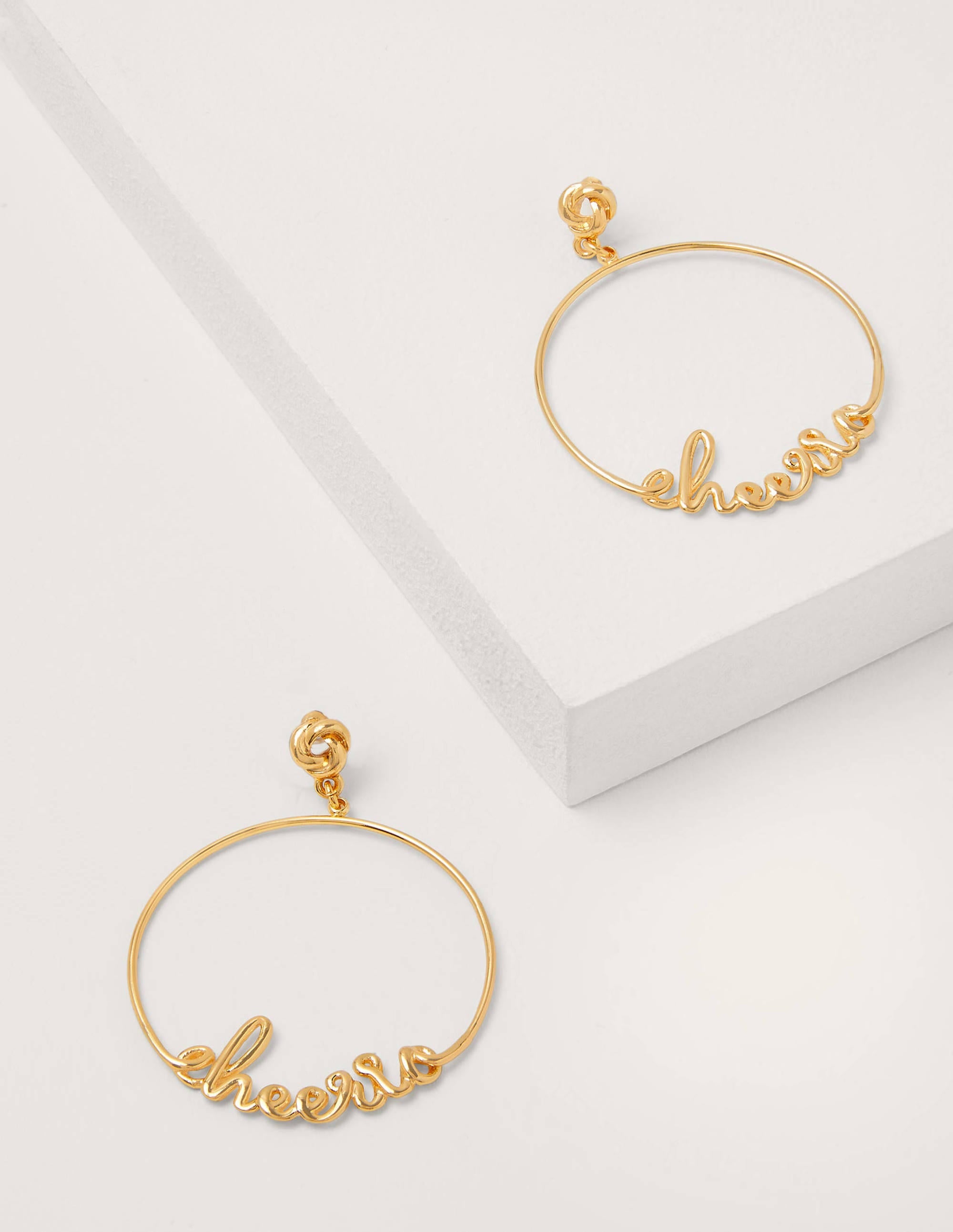 Greeting Hoops-Gold Cheerio - Image 1