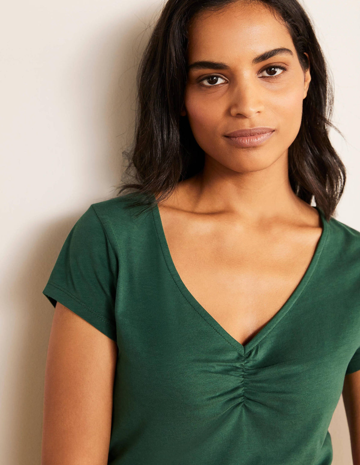 Supersoft Ruched V-Neck Top-Palm Leaf - Image 4