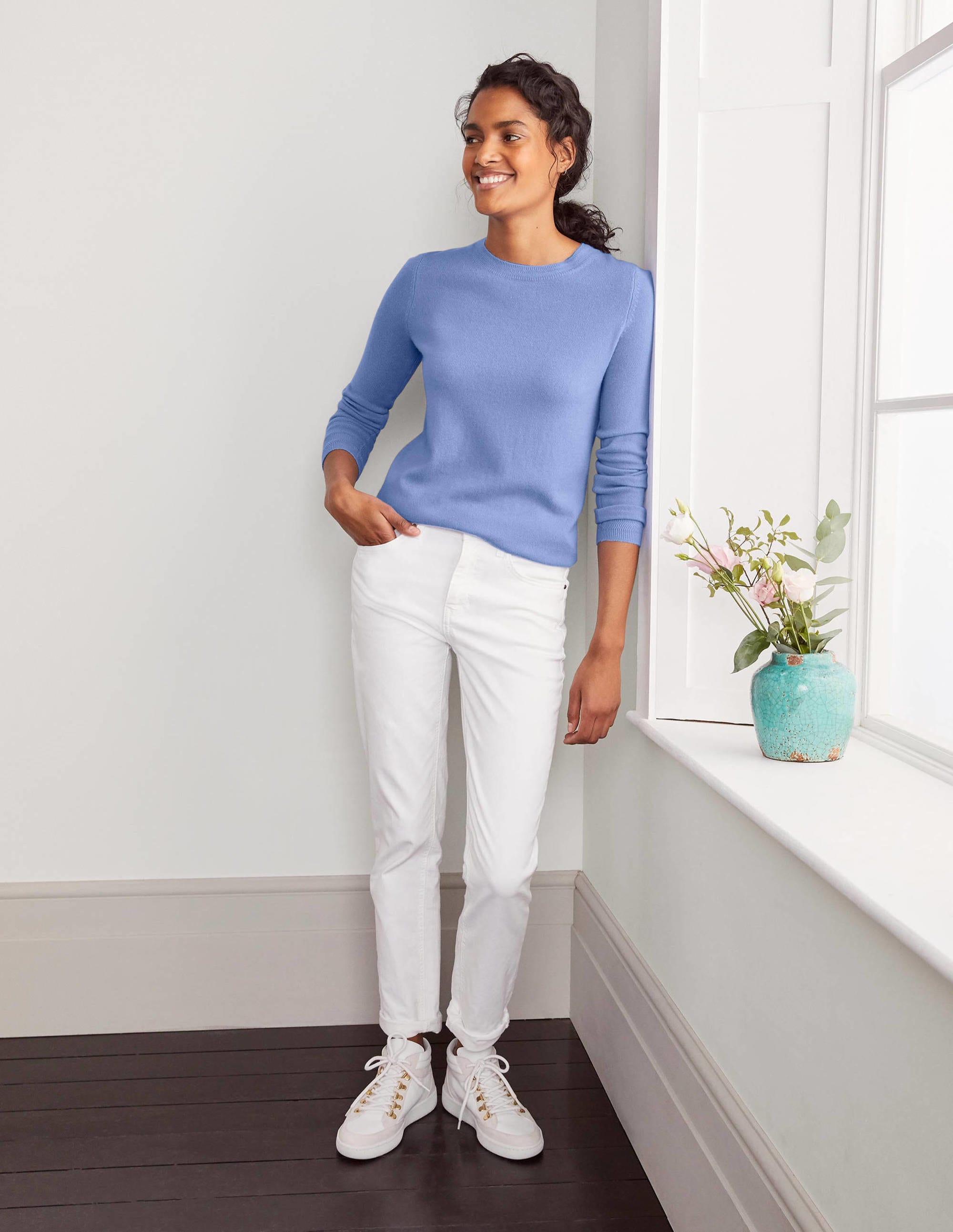 Cashmere Crew Neck Jumper-Gulf Blue - Image 2