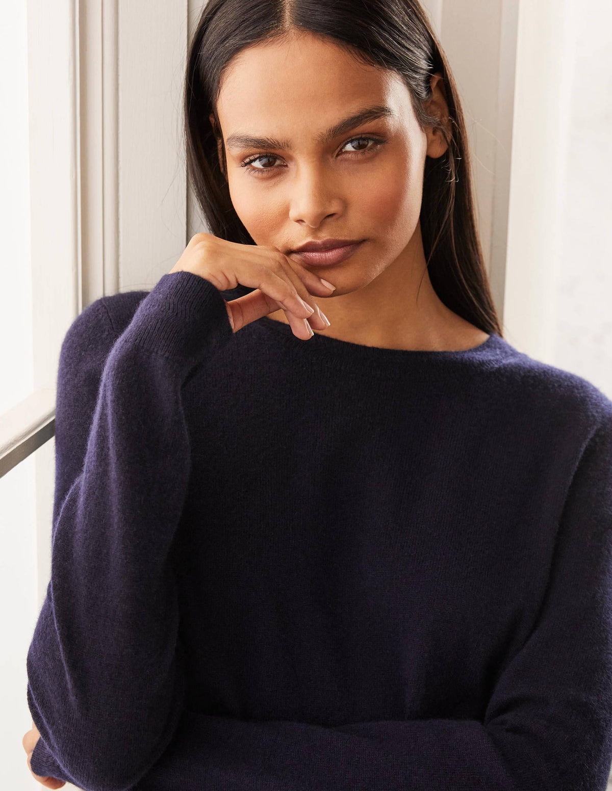 Cashmere Crew Neck Jumper-Navy-4