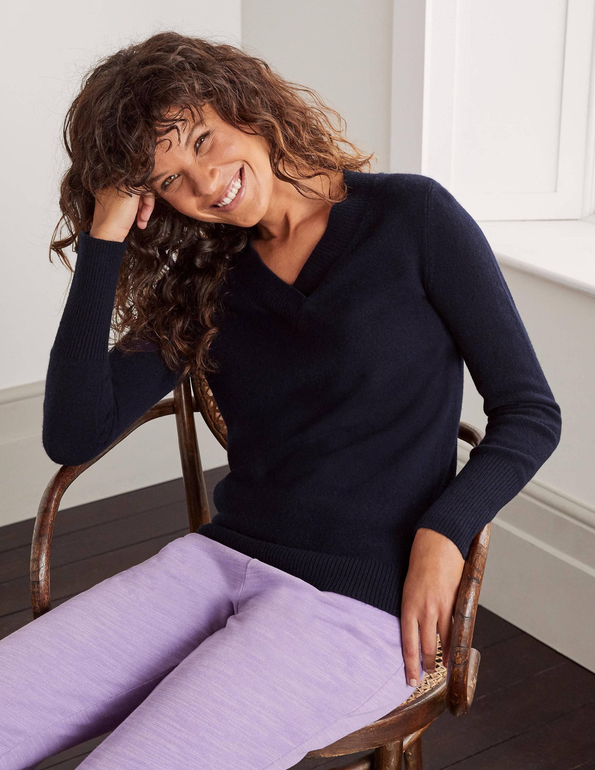 Oakley Cashmere V-Neck Jumper-Navy-1