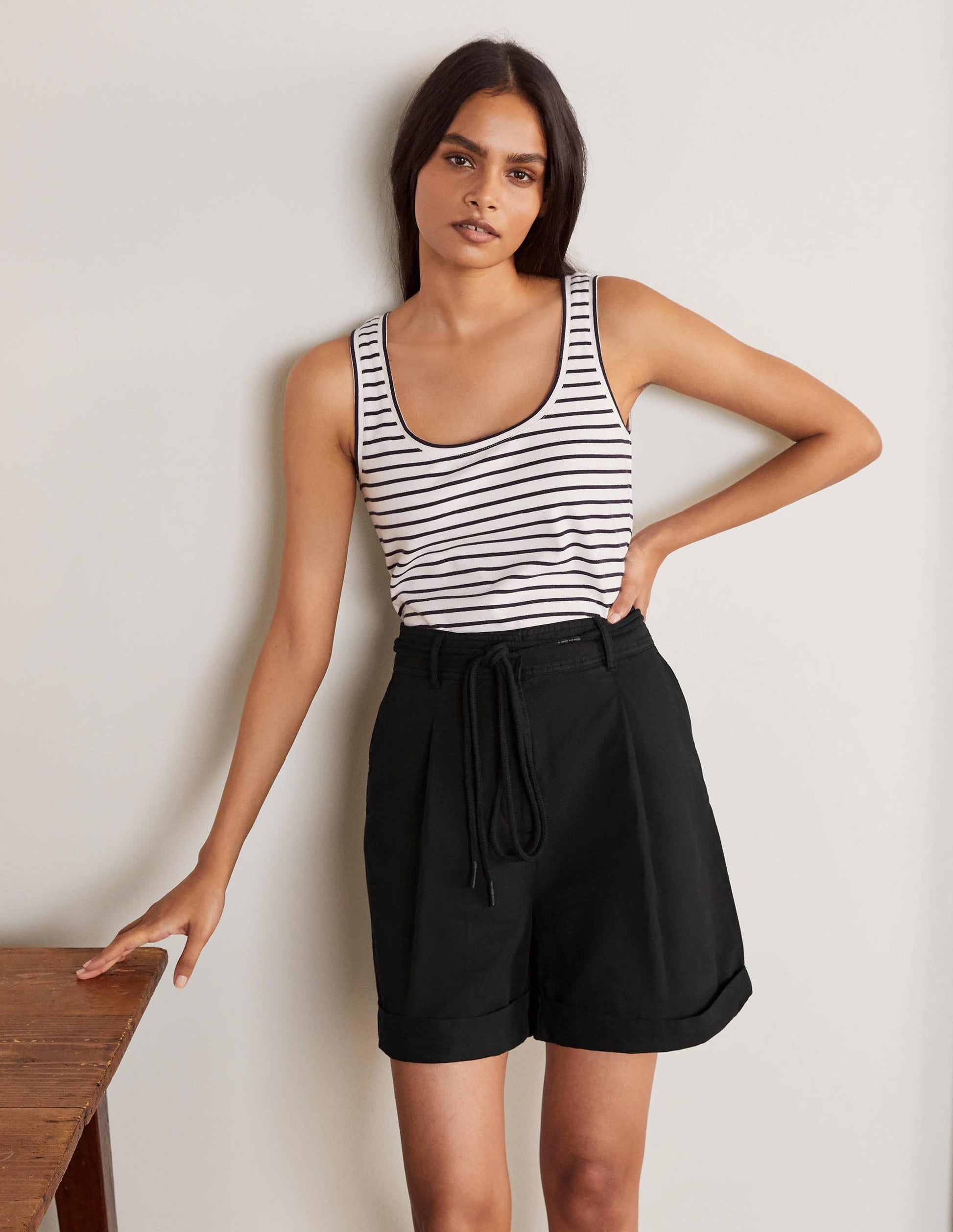 Portree Shorts-Black-4