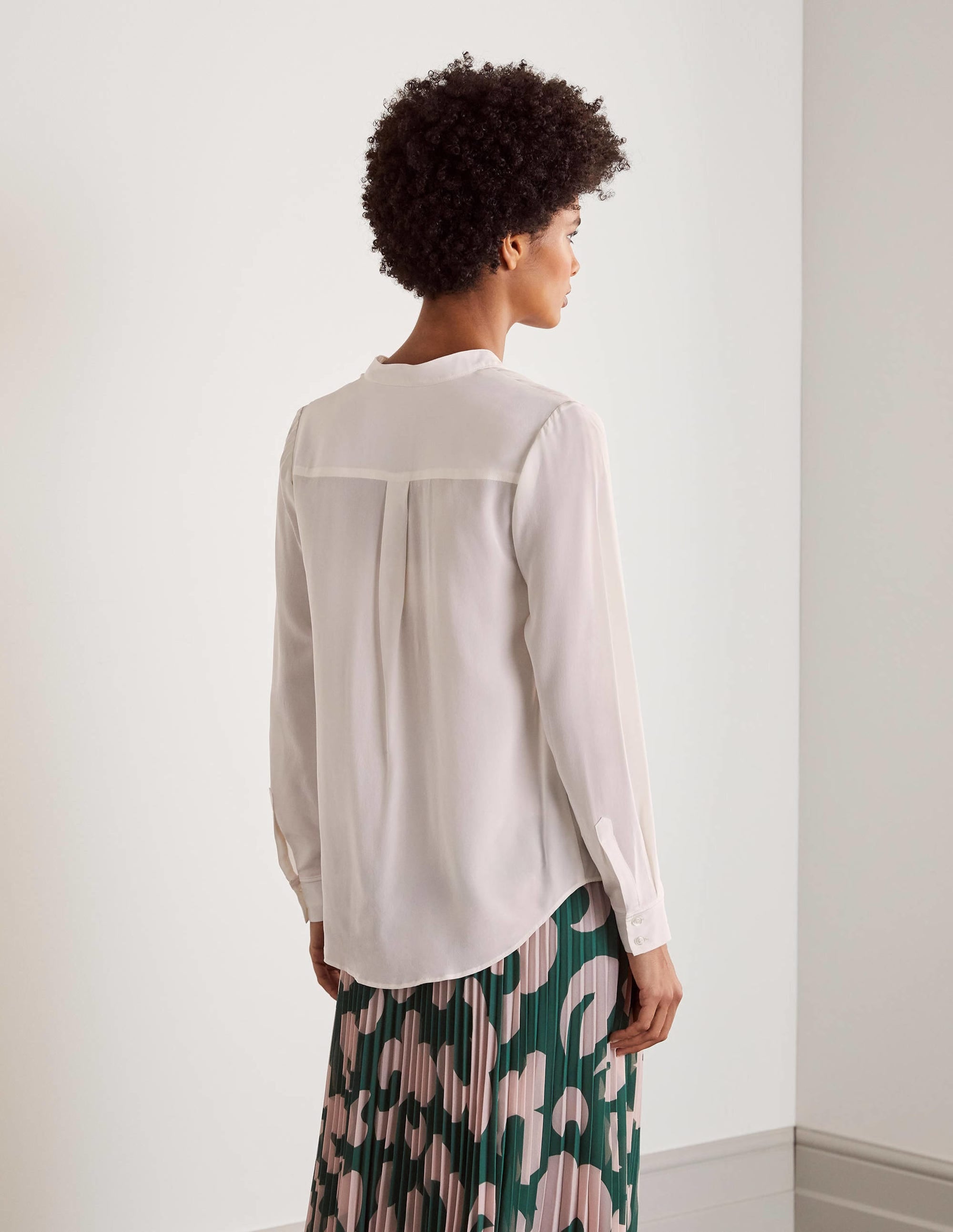 Silk Collarless Blouse-Ivory - Image 3