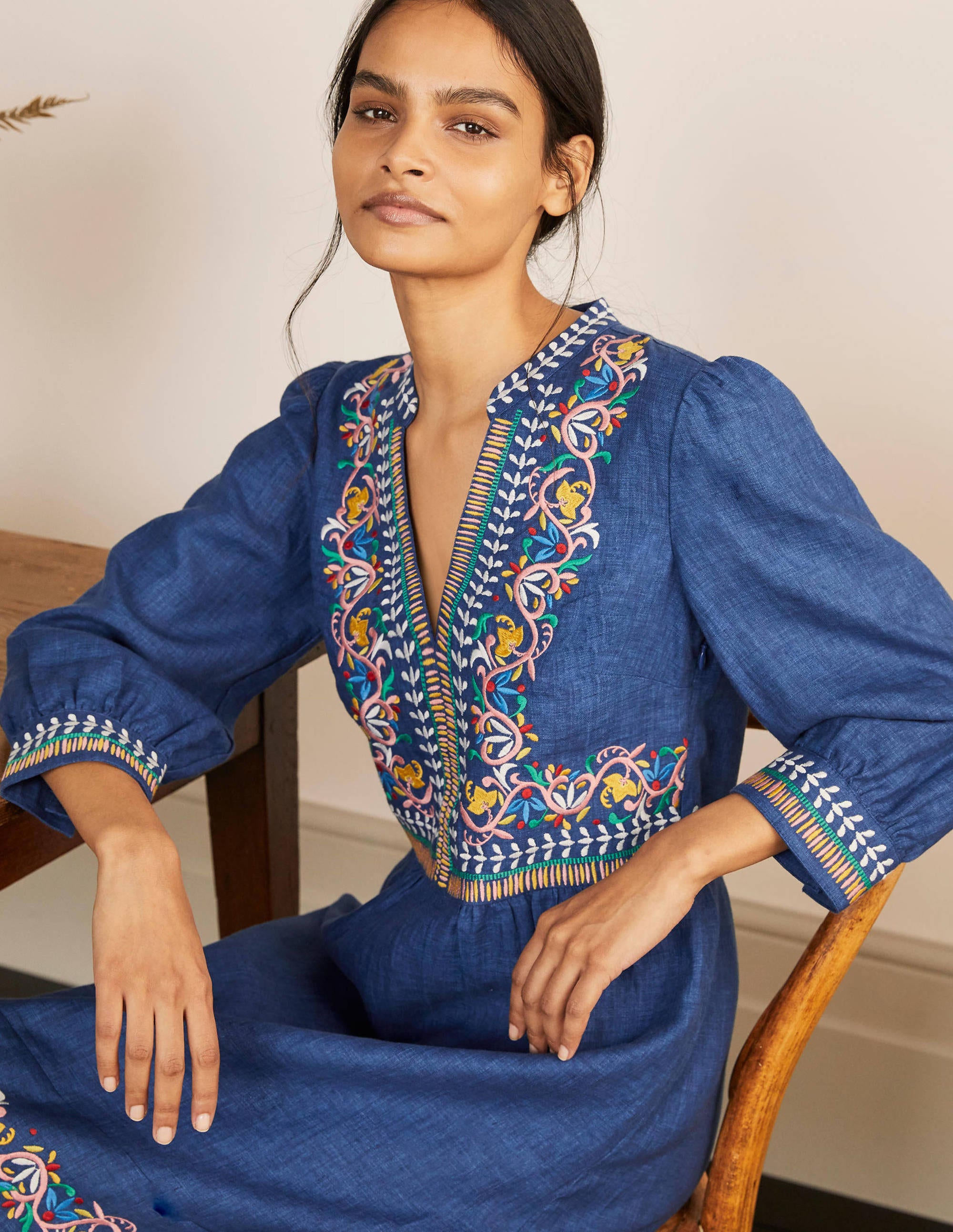 Dakota Embroidered Linen Dress-Mid Blue Delave - Image 3
