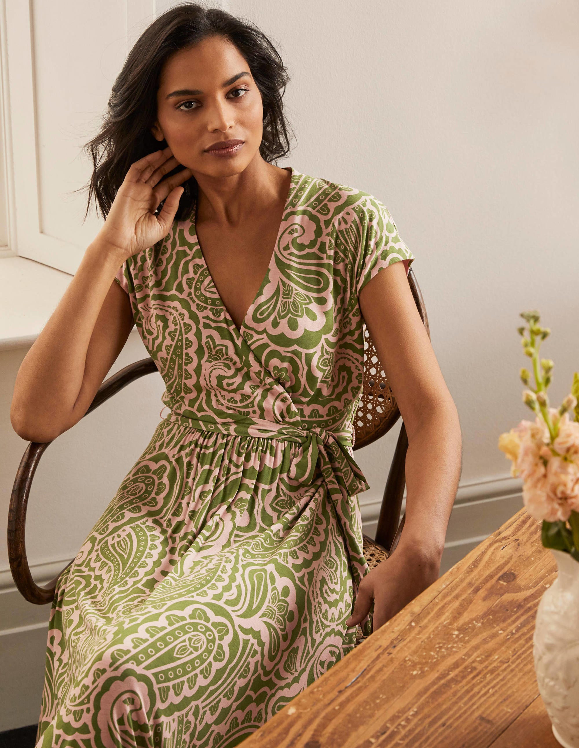 Eleanor Jersey Midi Dress-Pea, Summer Paisley - Image 2