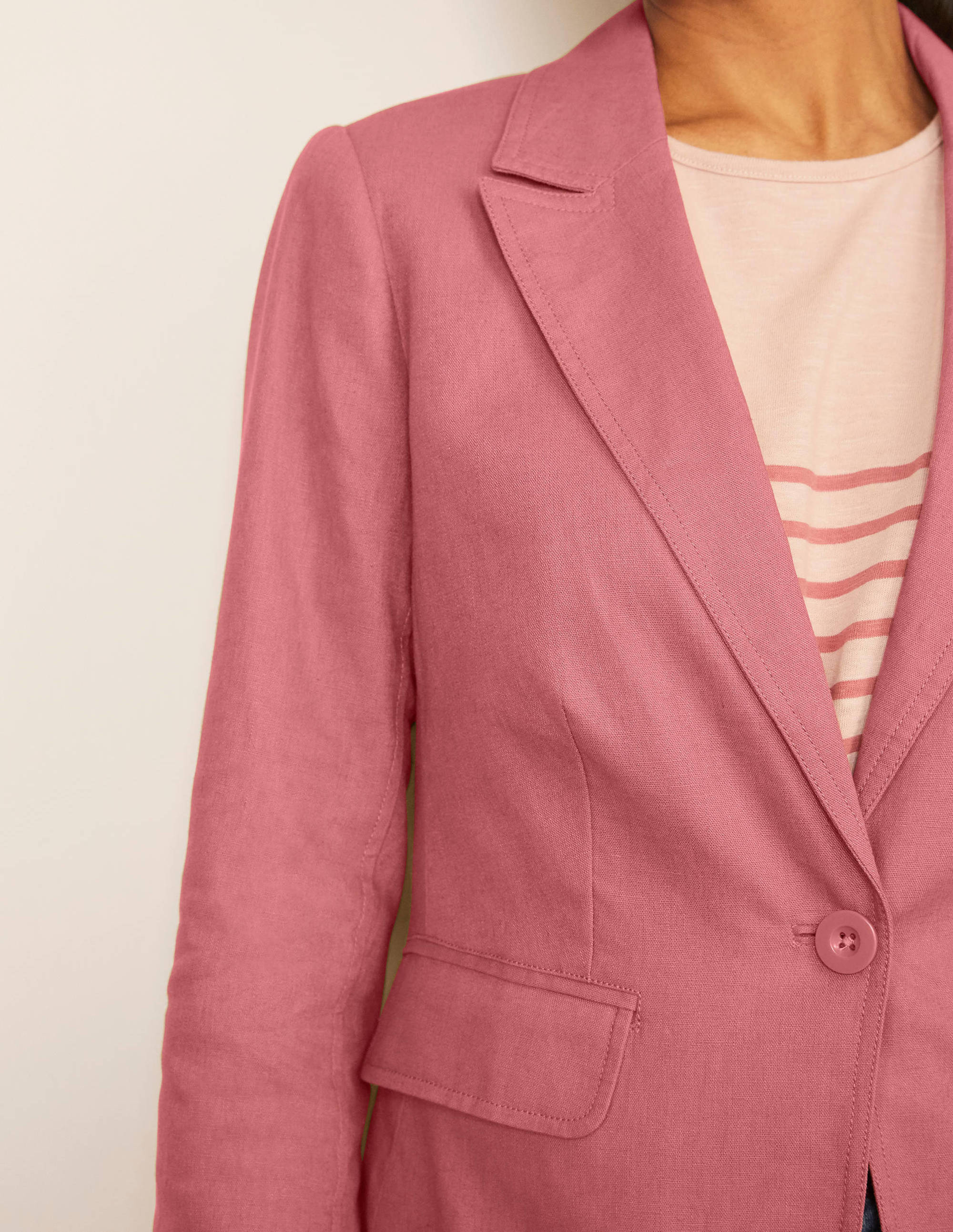 Framlingham Blazer-Dusty Red - Image 3