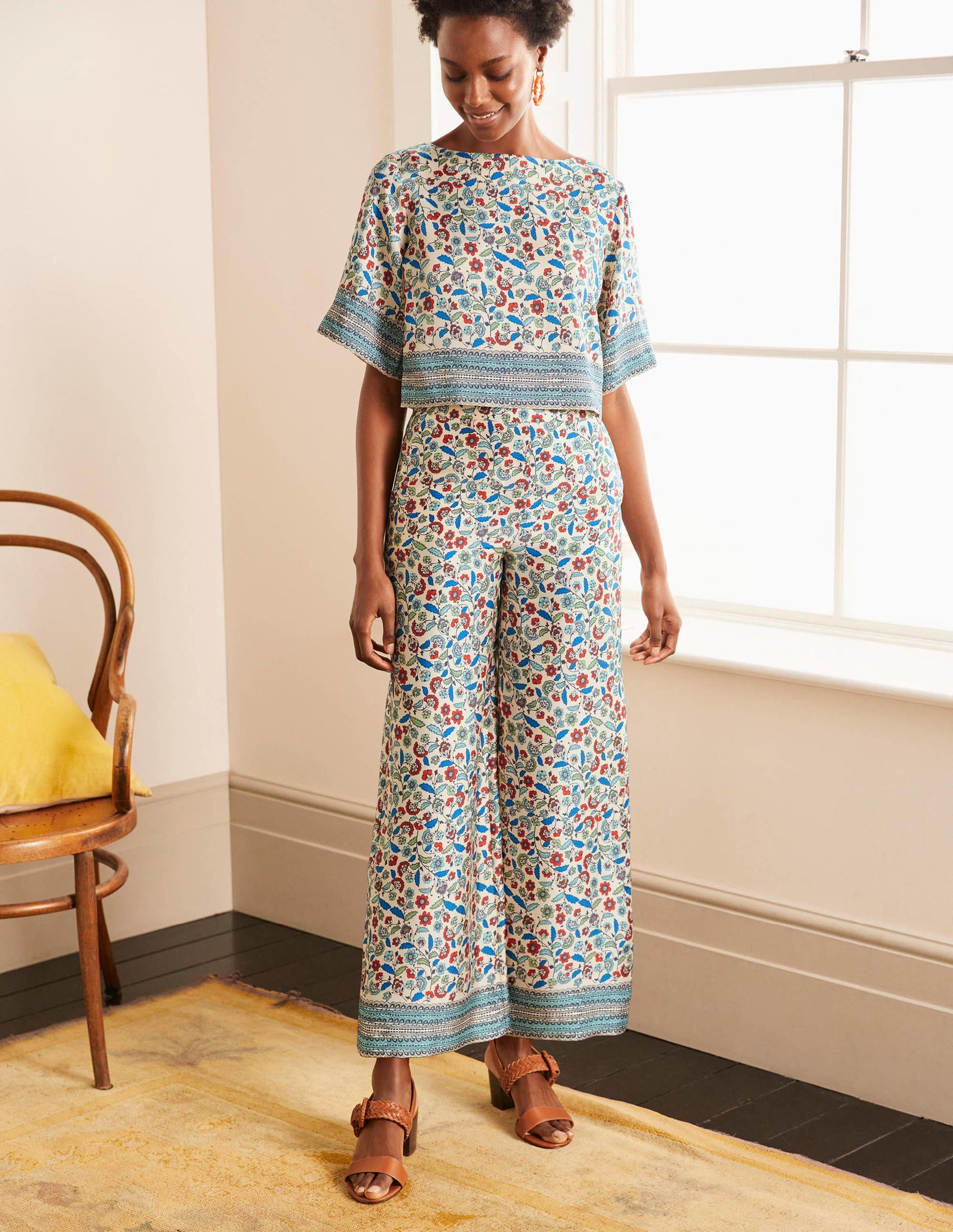 Elizabeth Trousers-Ivory, Trailing Posy-2