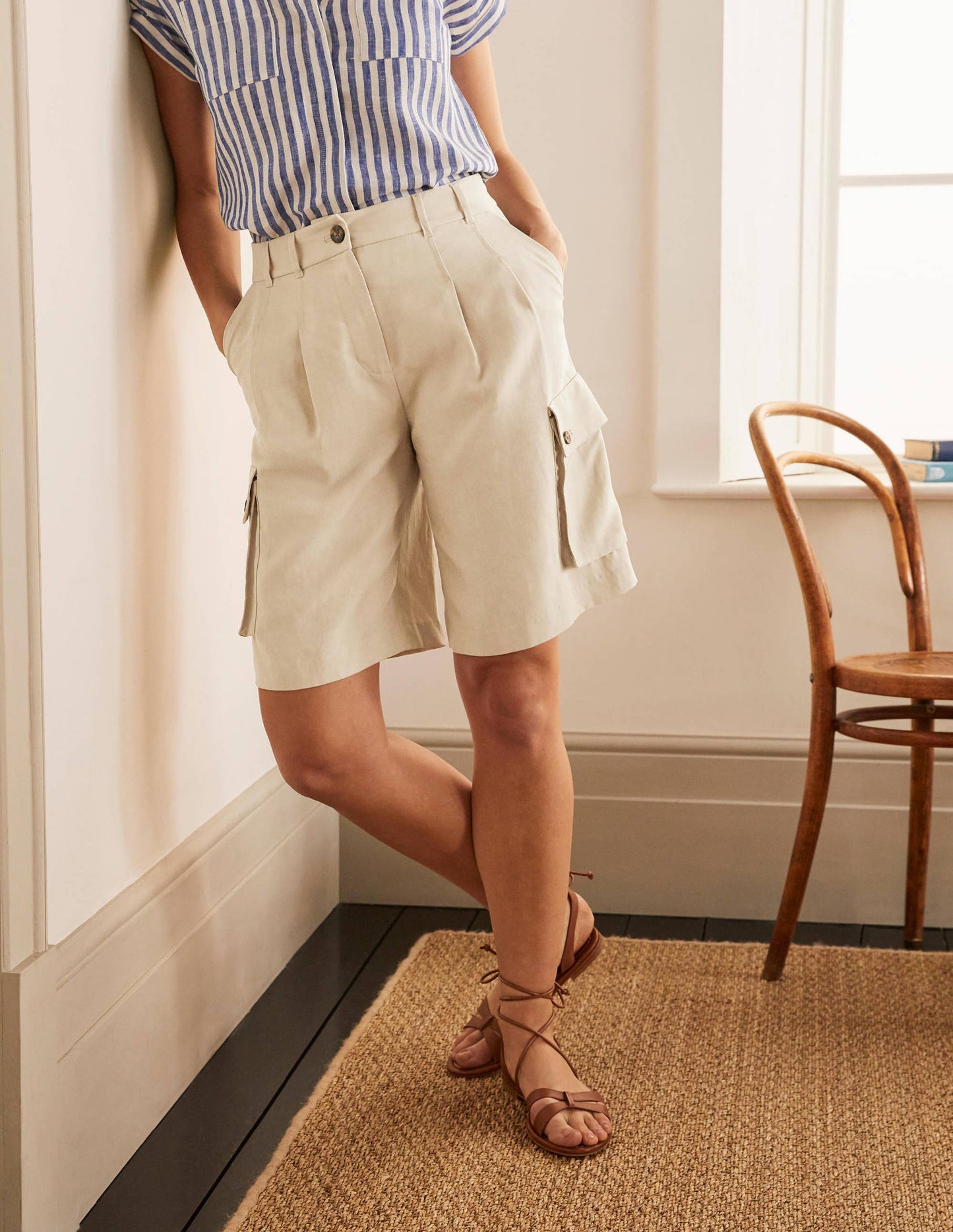 Ailesbury Cargo Shorts-Sand