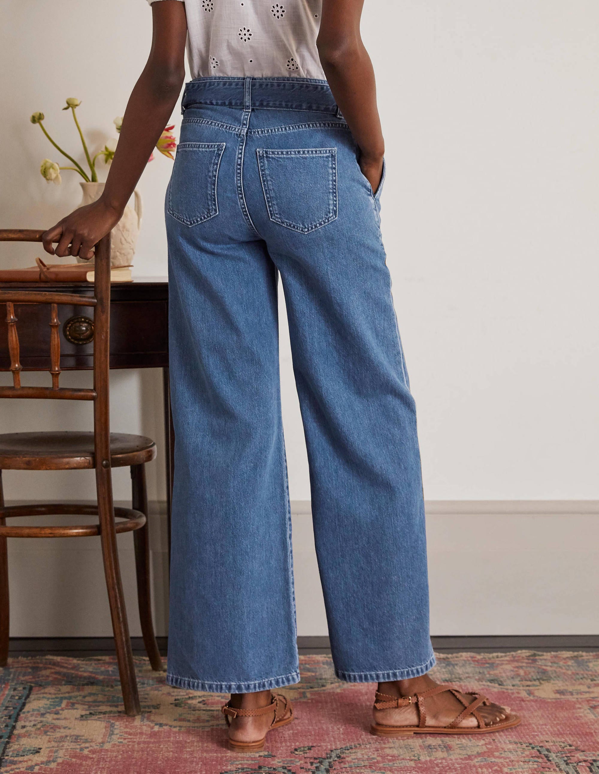 Belted Wide Leg Jeans-Light Vintage - Image 2