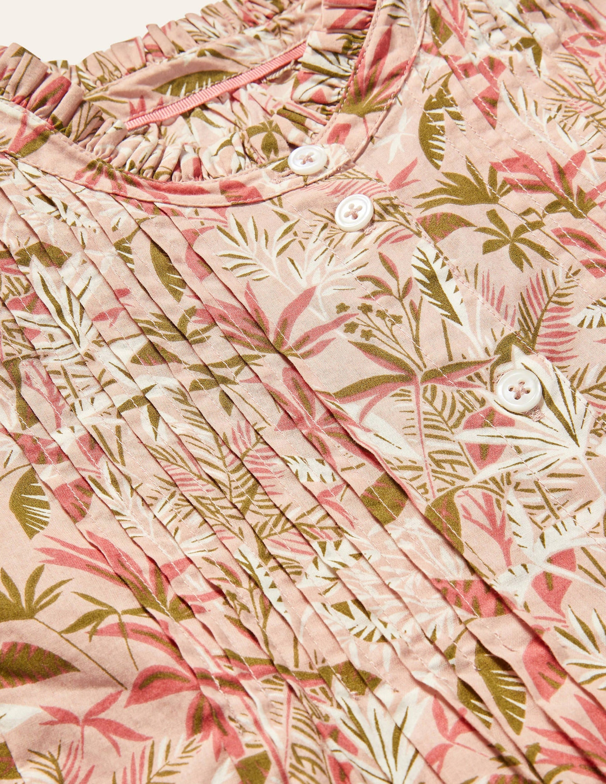 Miranda Blouse-Milkshake, Tropical Palm-6