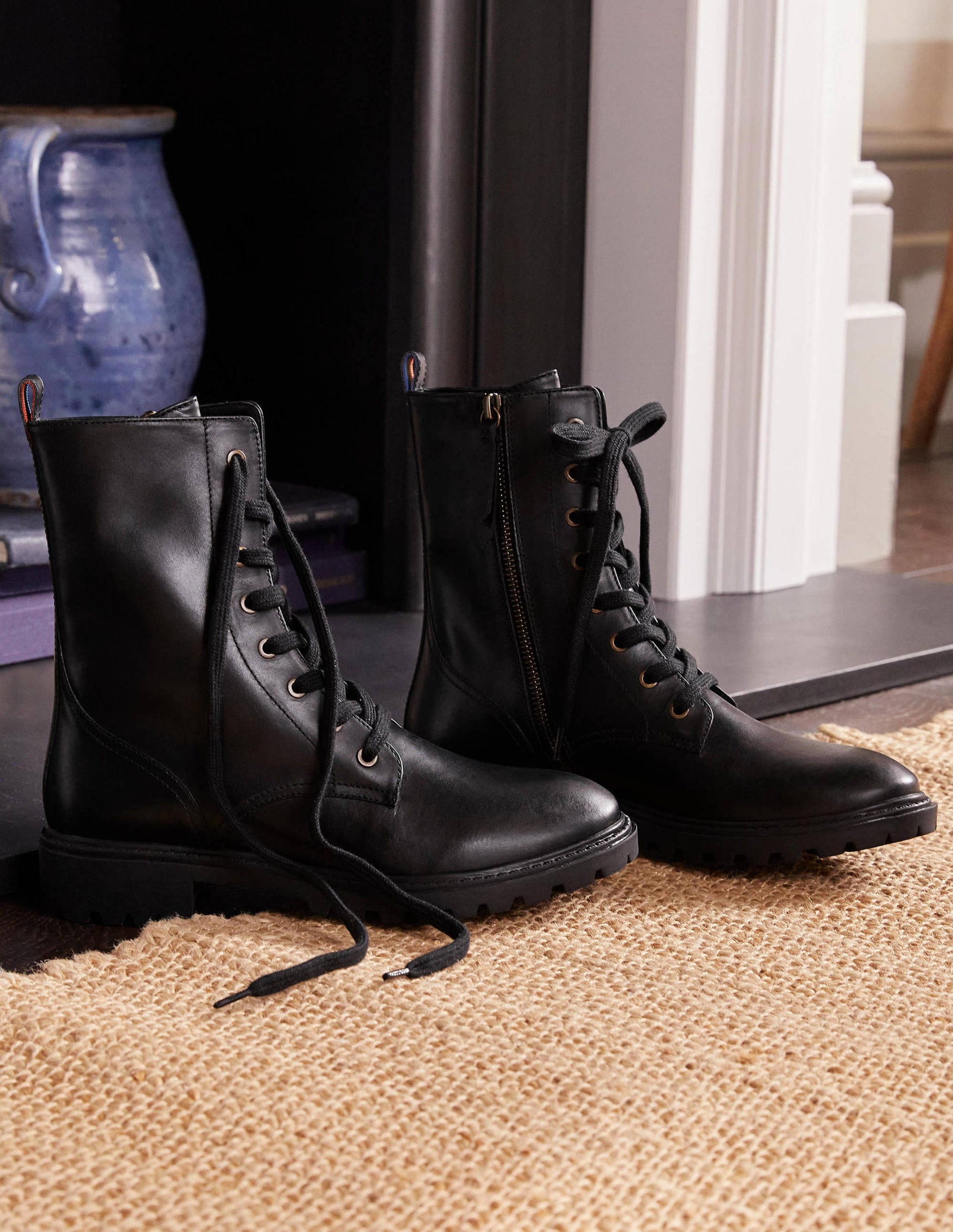 Lace-up Boots-Black-1