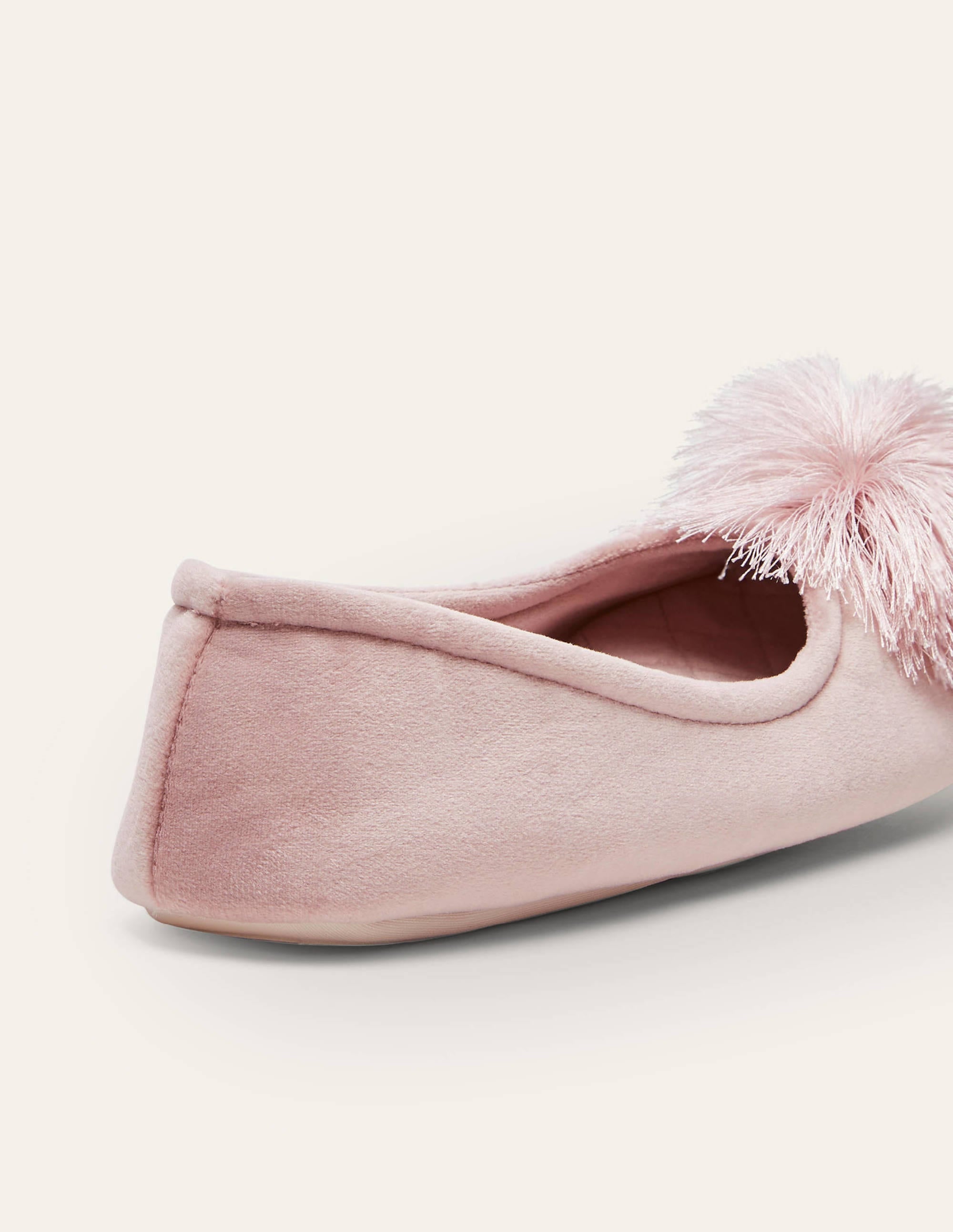 Pompom Slipper-Milkshake - Image 4
