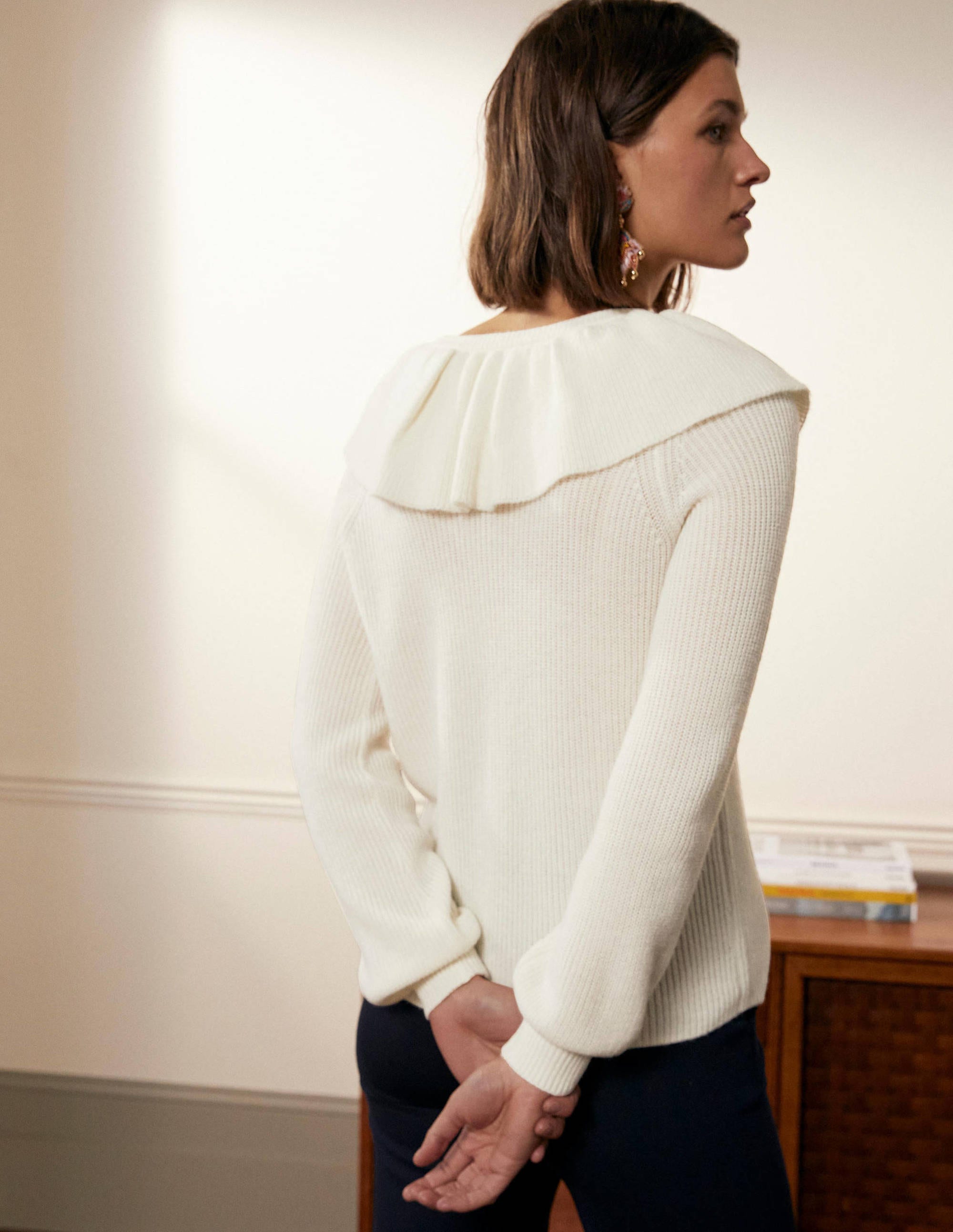 Fluffy Frill Collar Jumper-Ivory - Image 3