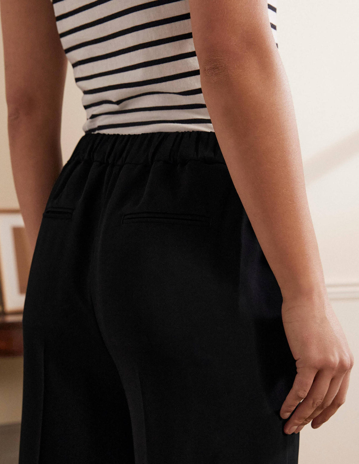 Albemarle Wide Leg Trousers-Black - Image 4