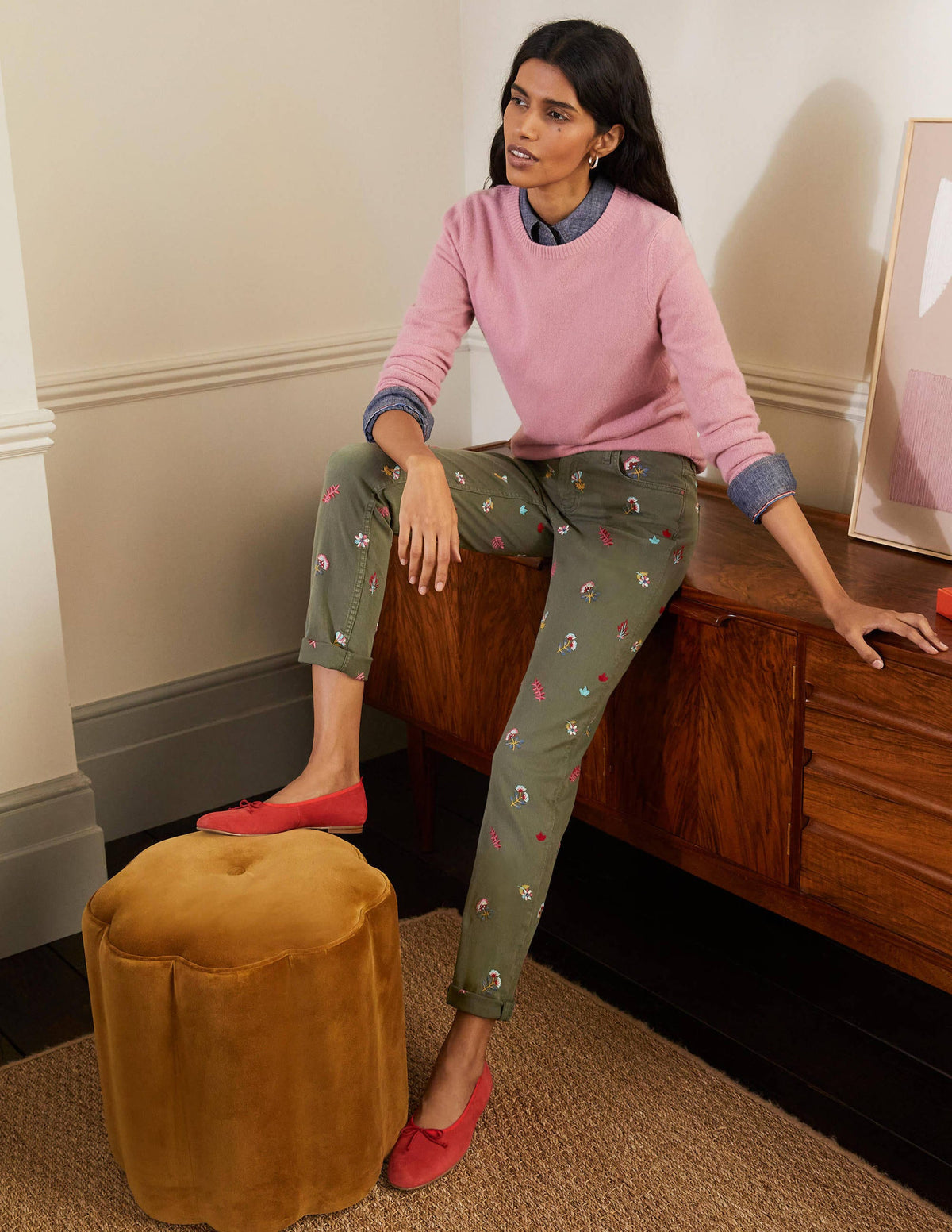 Girlfriend Jeans-Marsh Embroidered-5