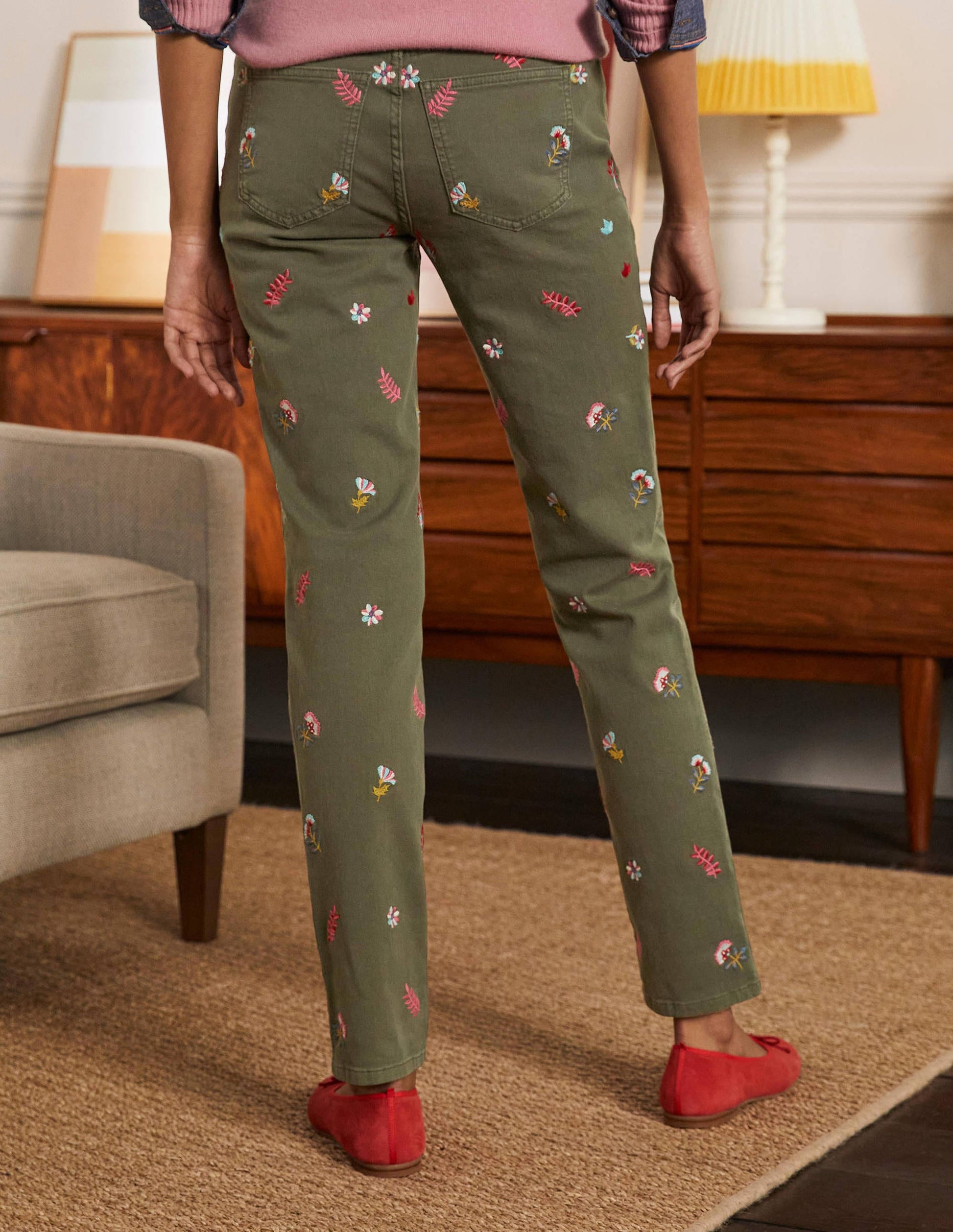 Girlfriend Jeans-Marsh Embroidered-3