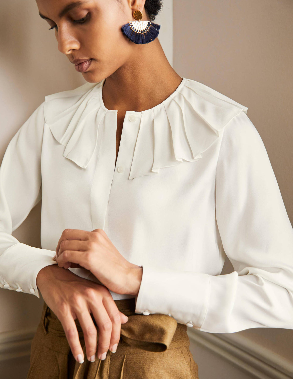 Pleated Collar Boxy Top-Ivory - Image 1