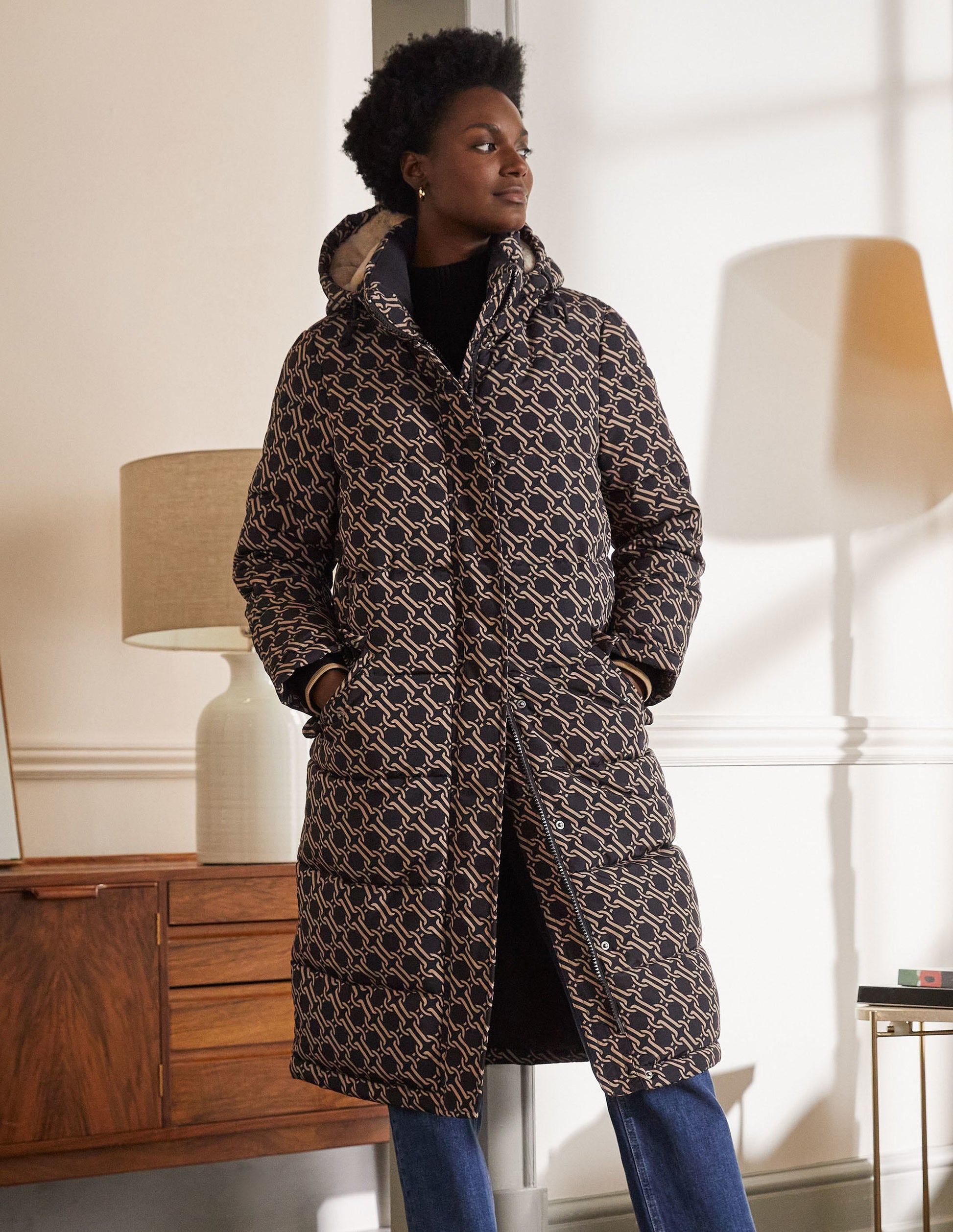 Skye Puffer Coat-Black, Chain Geo Large-4