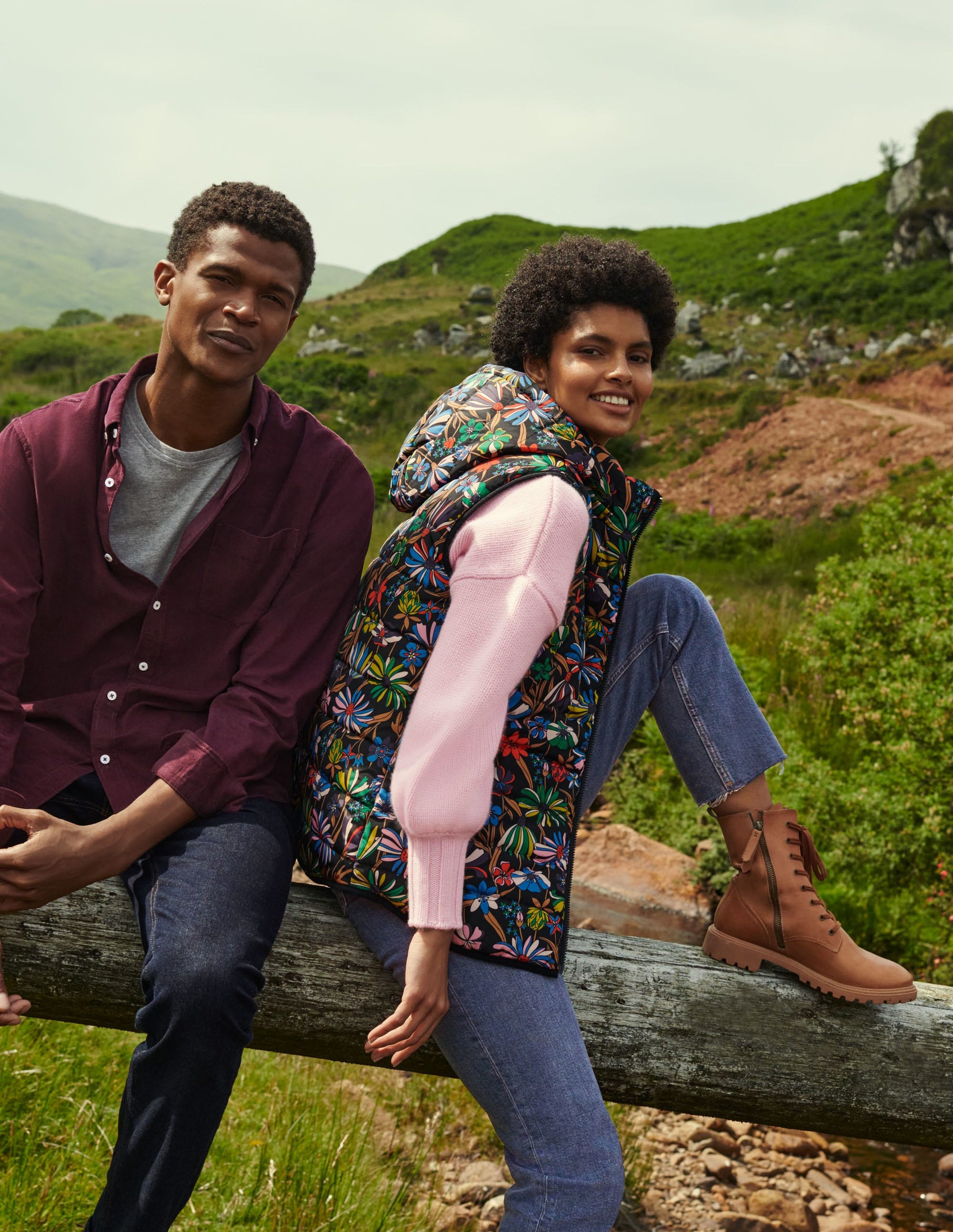 Reversible Lightweight Gilet-Black, Wild Dandelion-7