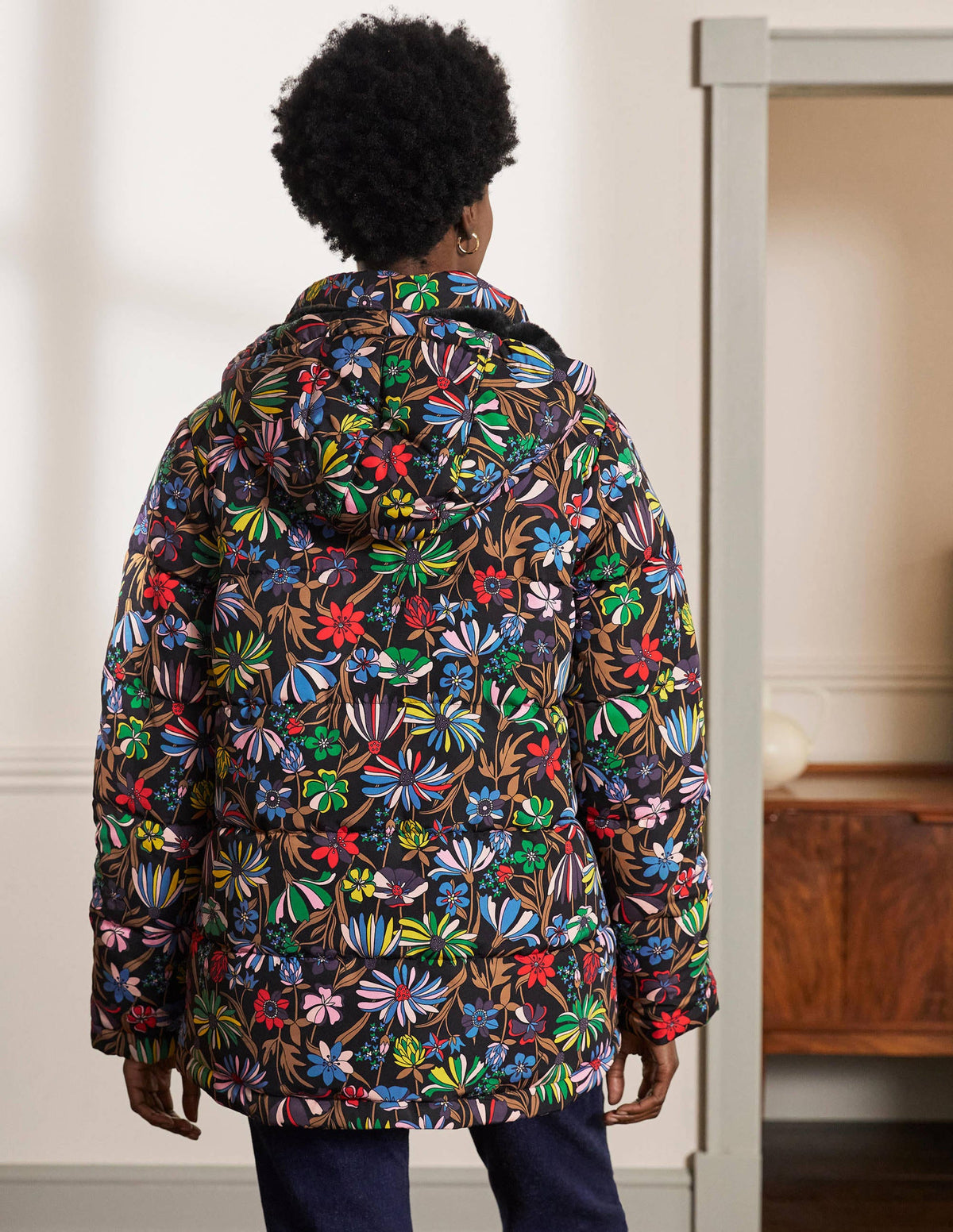 Brecon Puffer Coat-Black, Wild Dandelion-3