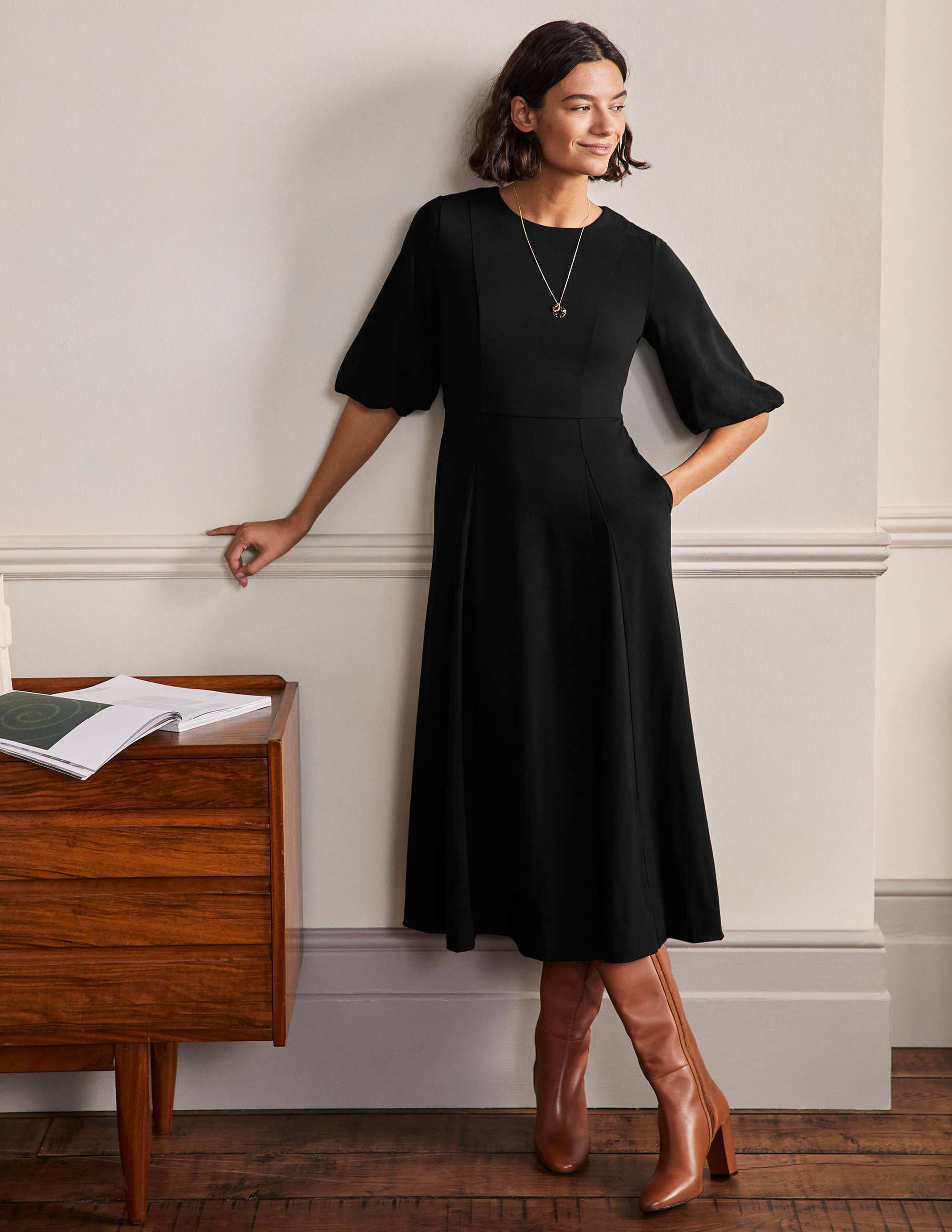 Full Skirt Jersey Midi Dress-Black - Image 4