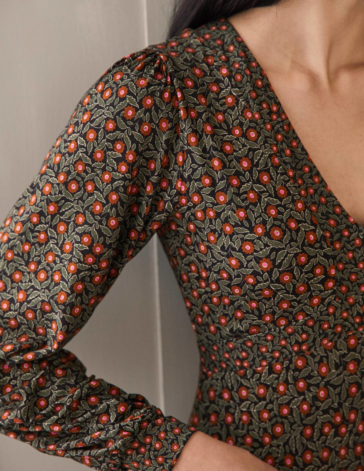 Empire Jersey Tea Dress-Marsh, Rambling Ditsy-2