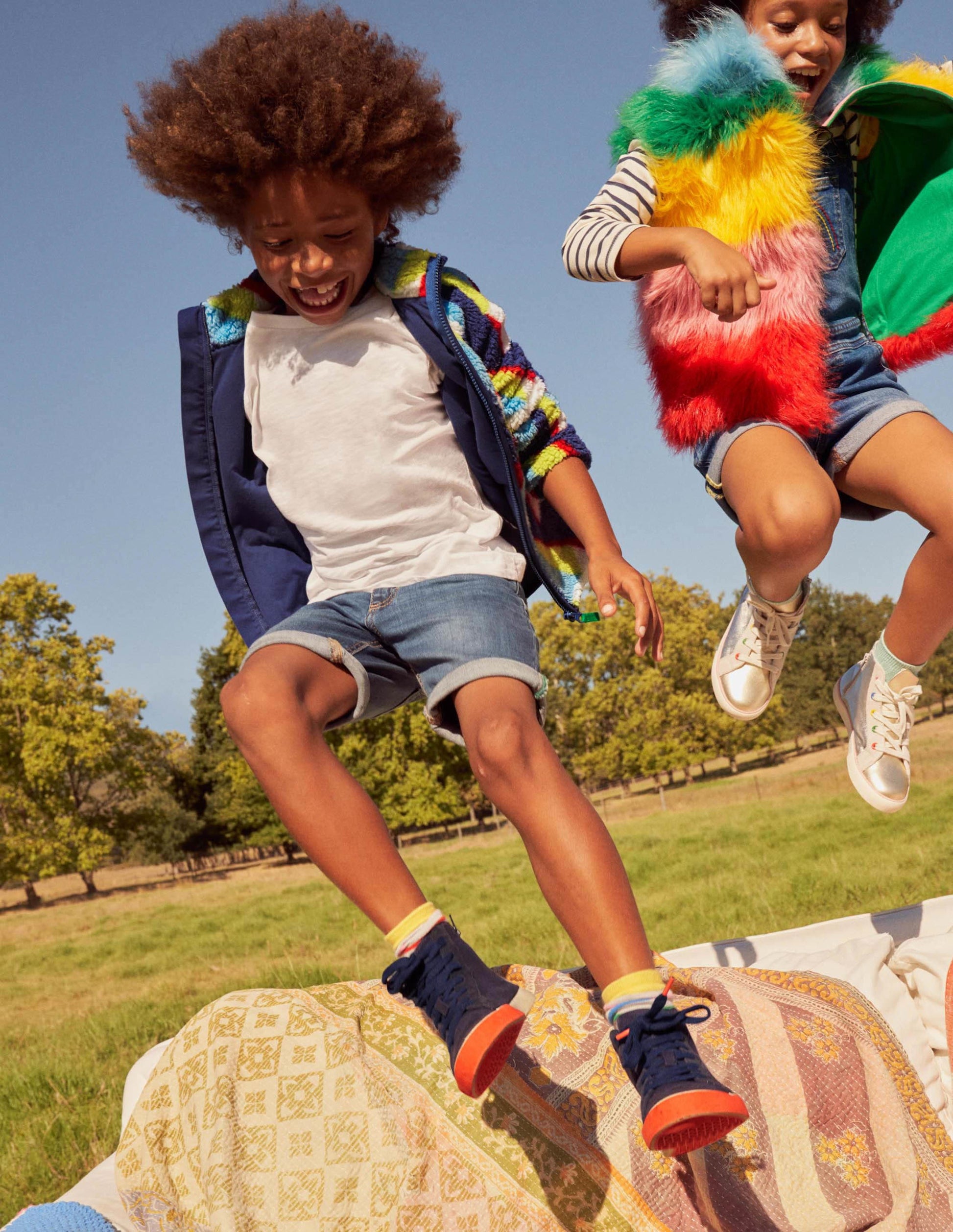 Adventure-flex Denim Shorts-Mid Vintage-6
