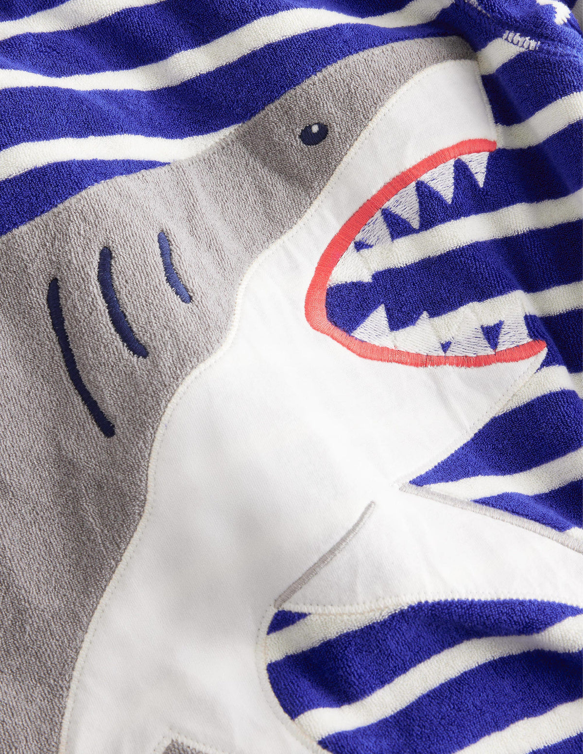 Appliqué Towelling Throw-on-Bluing Blue Shark-3